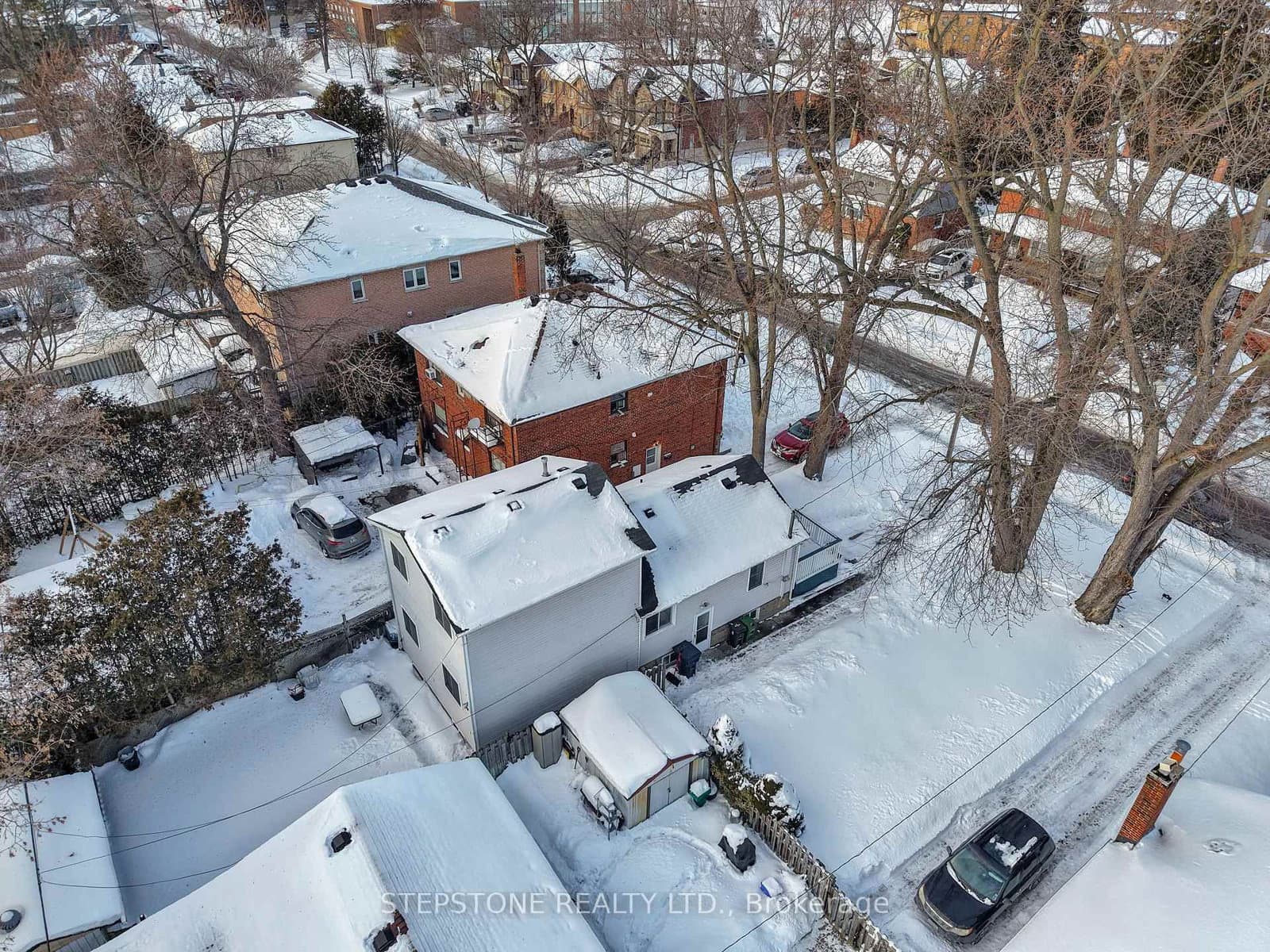 56 41st Street W thumbnail 7