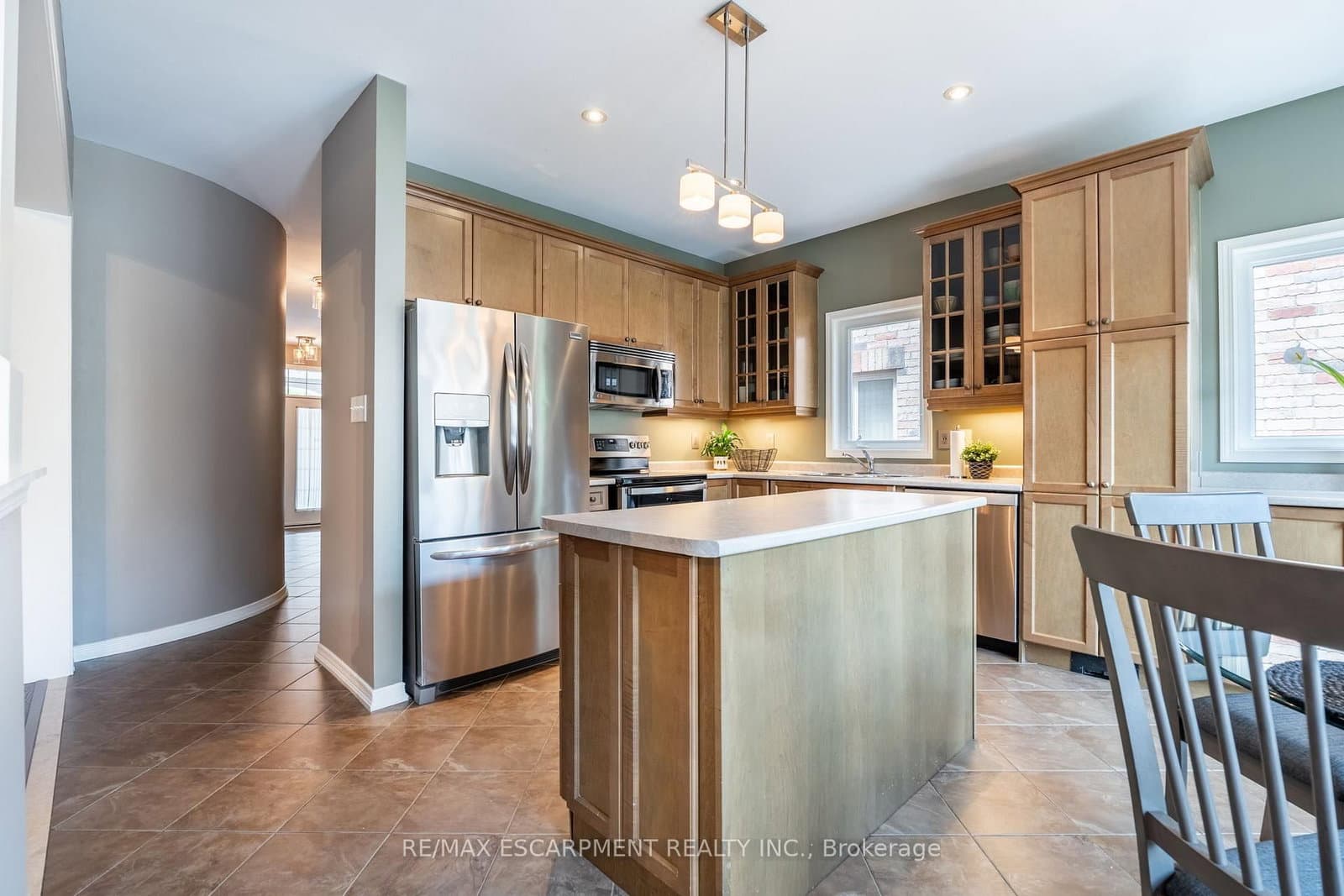 4670 Huffman Road N thumbnail 7