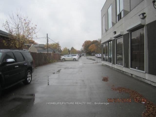 230 Browns Line thumbnail 7