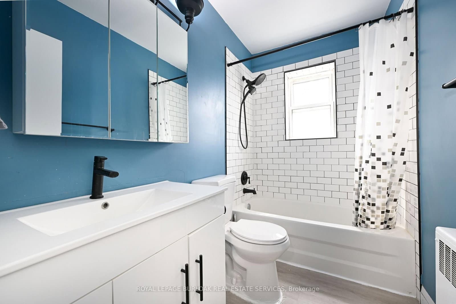 2418 New Street, Unit 11 thumbnail 20