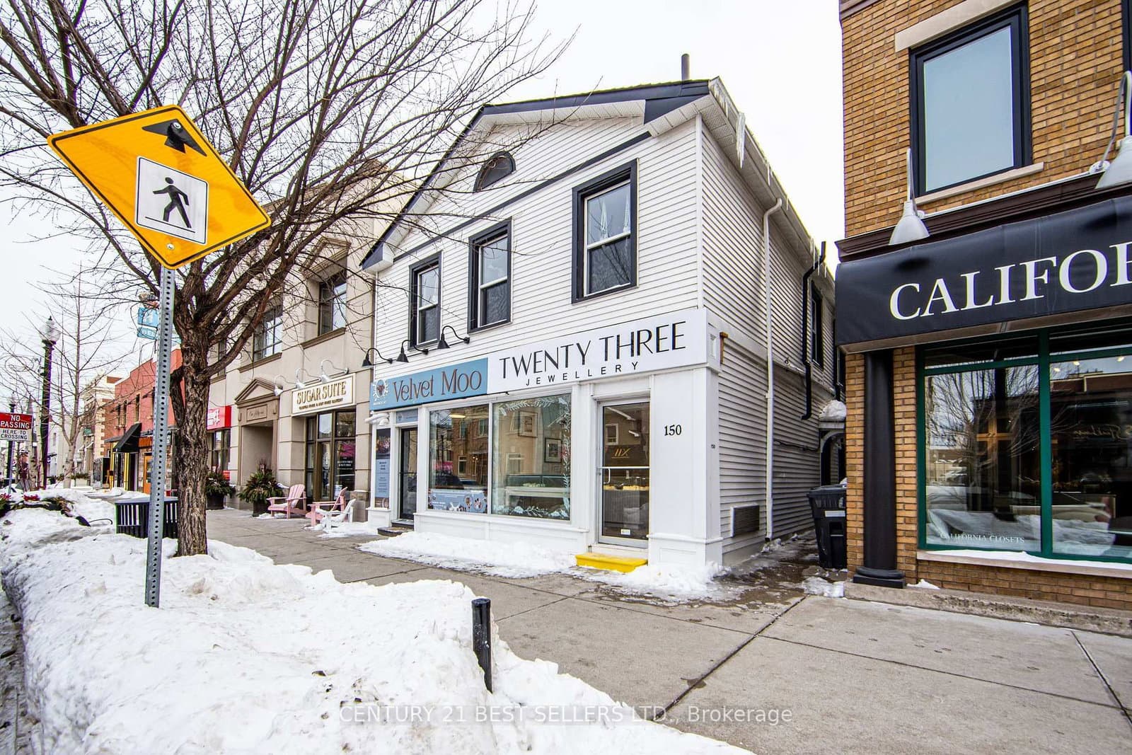 150 Lakeshore Road E thumbnail 2