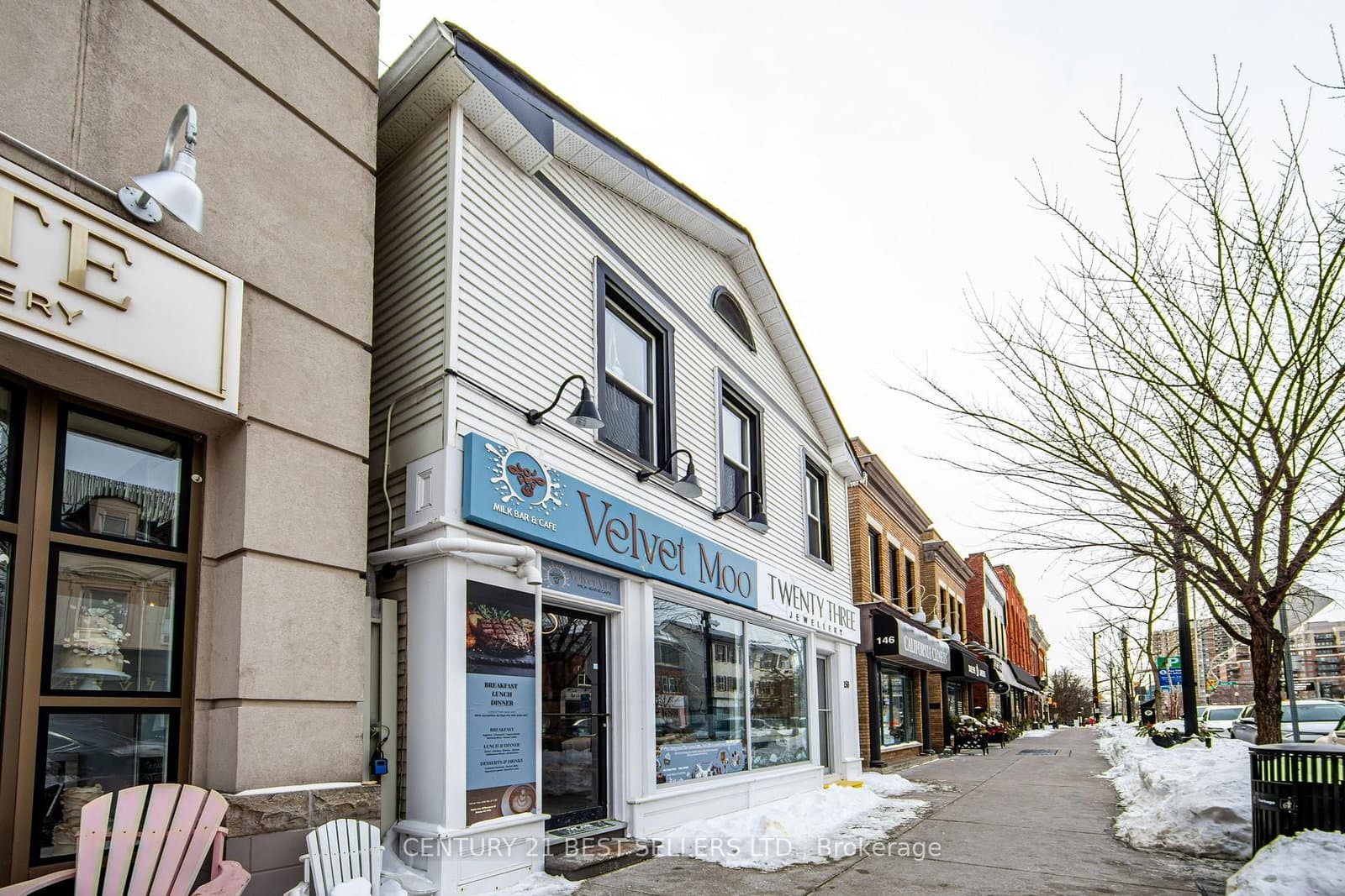150 Lakeshore Road E thumbnail 4