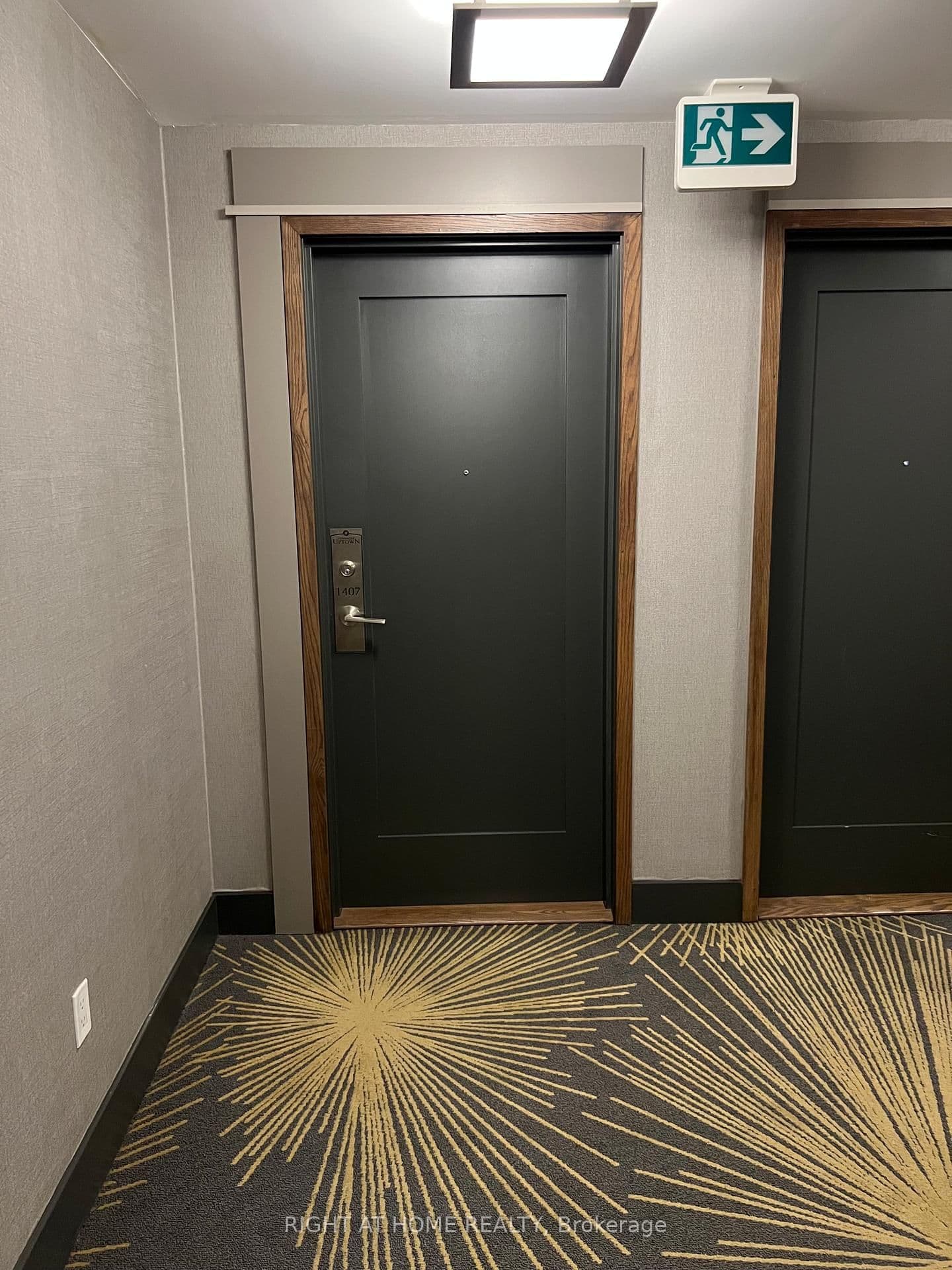 5025 Four Springs Avenue, Unit 1407 thumbnail 8