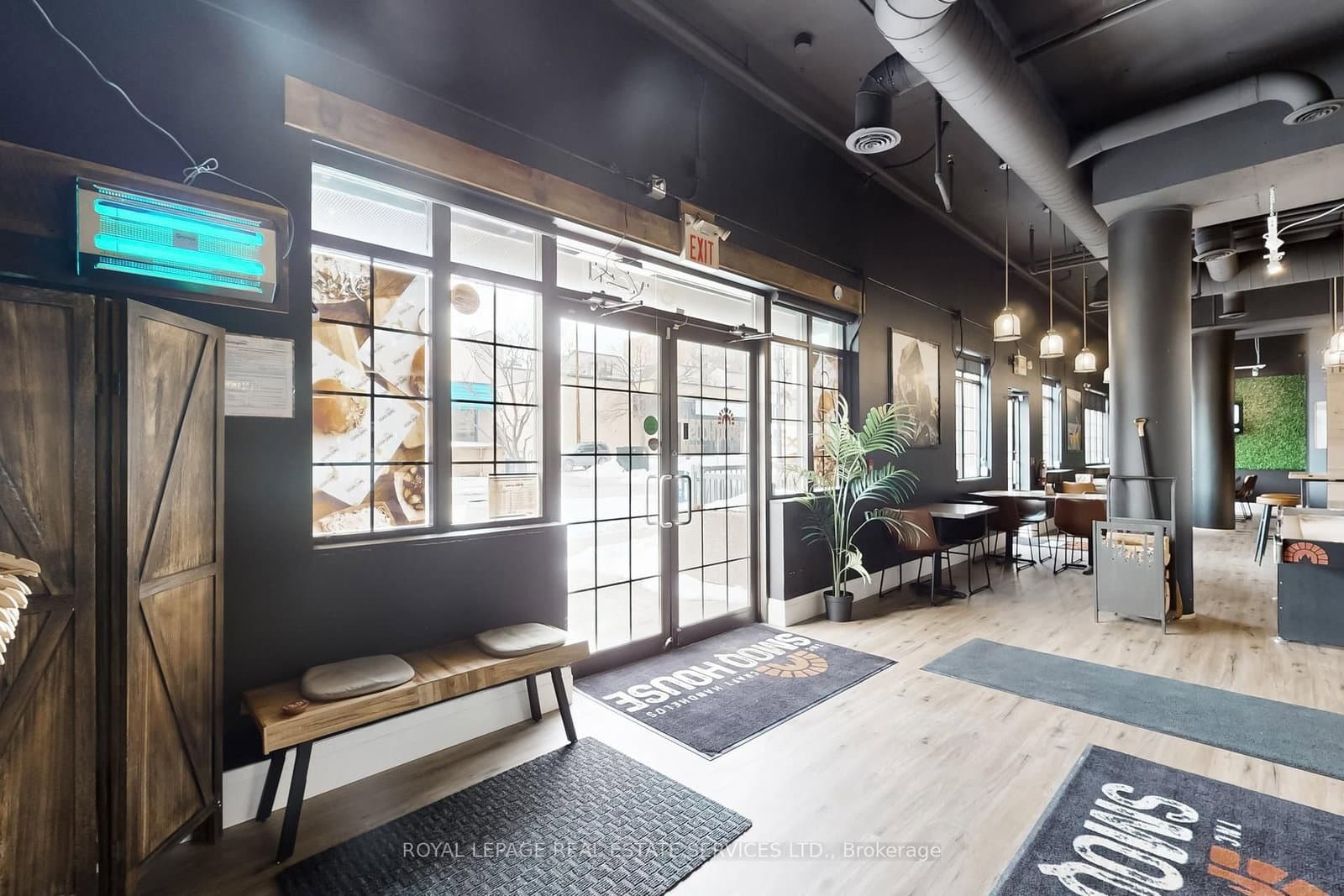 399 Elizabeth Street, Unit 6 thumbnail 6