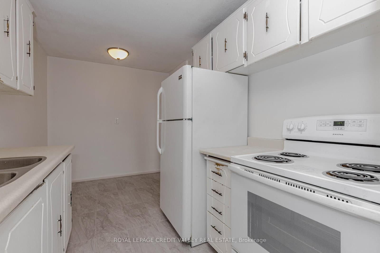 3120 Kirwin Avenue, Unit 501 thumbnail 22