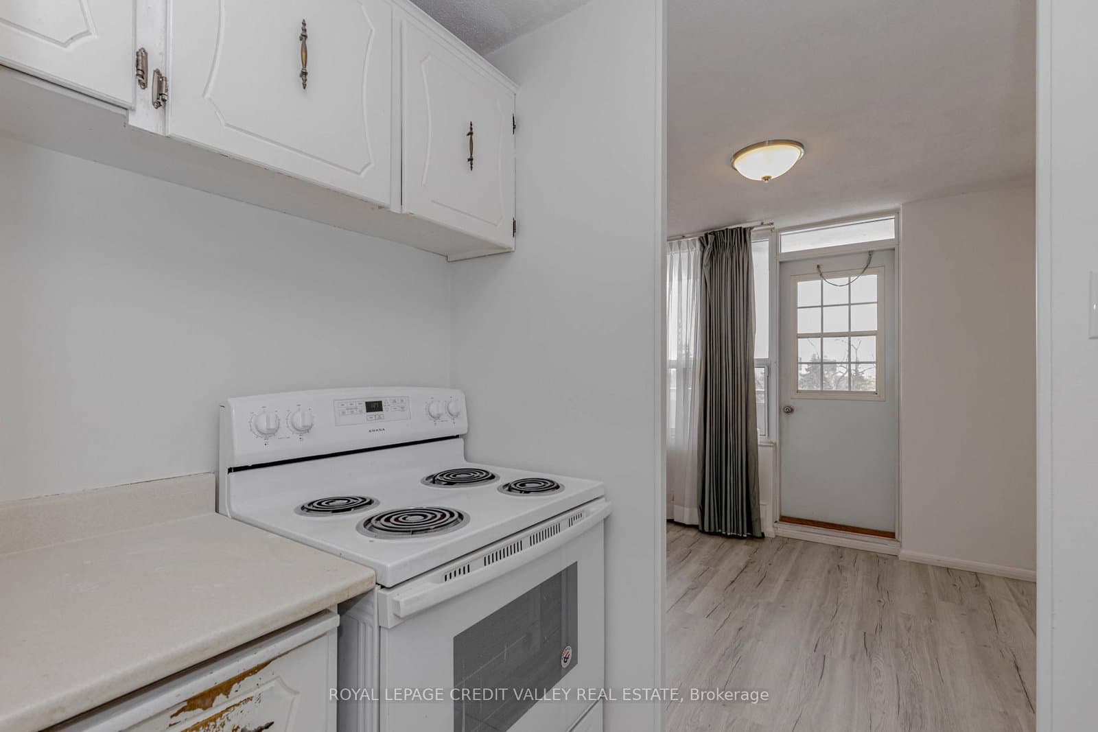 3120 Kirwin Avenue, Unit 501 thumbnail 24