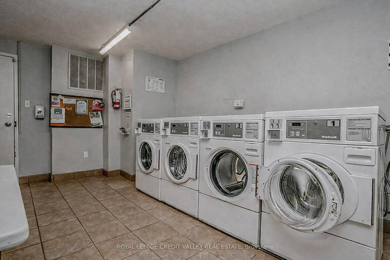 3120 Kirwin Avenue, Unit 501 thumbnail 48