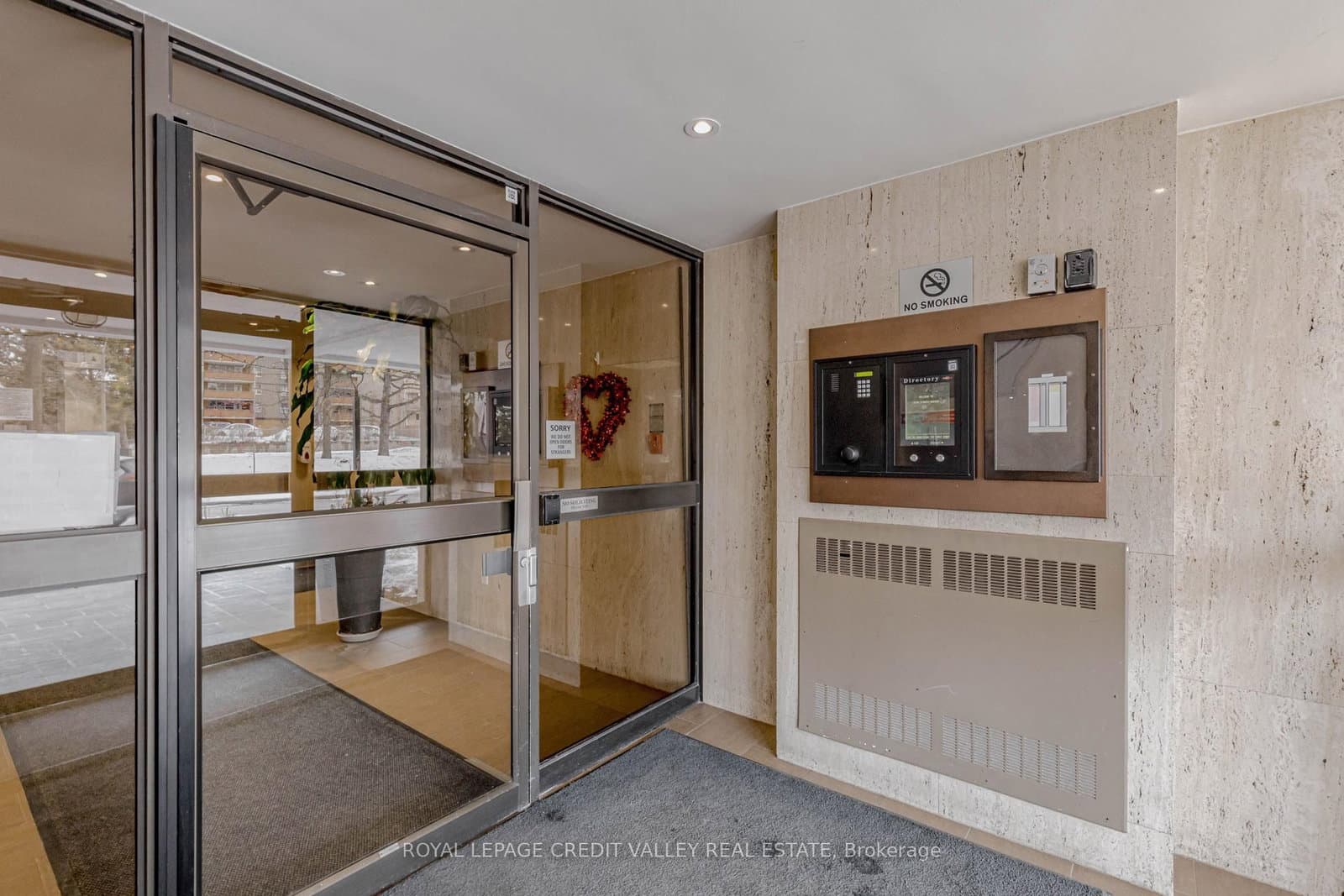 3120 Kirwin Avenue, Unit 501 thumbnail 7