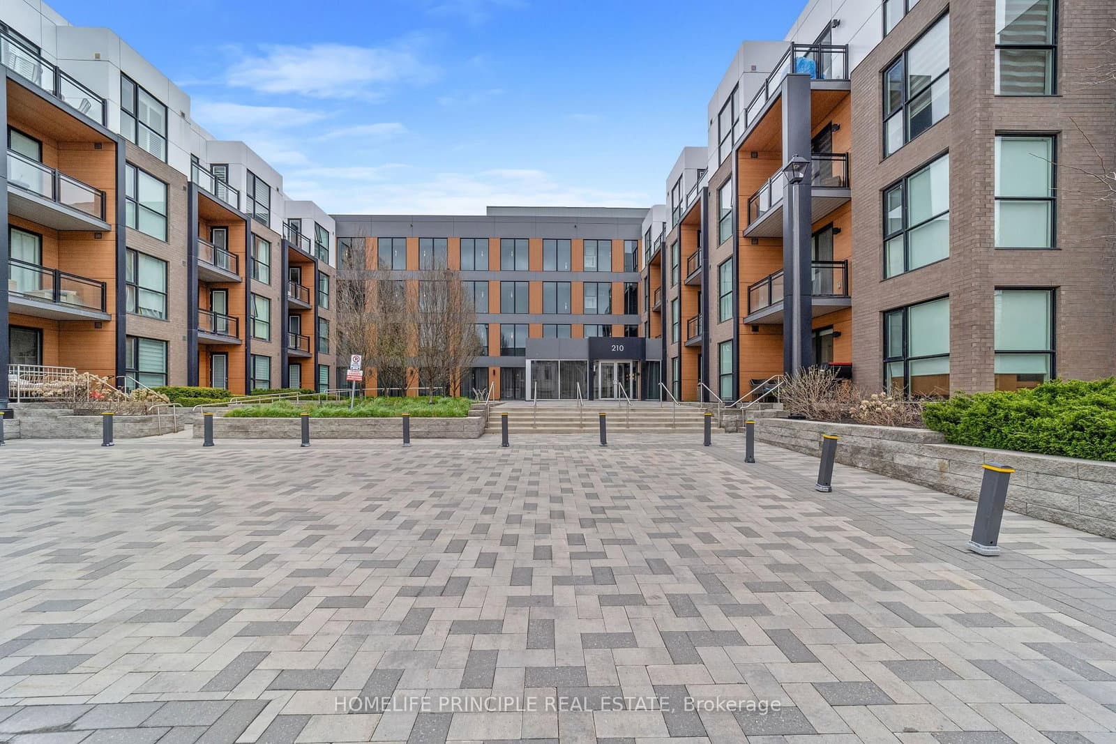 210 Sabina Drive, Unit 305 thumbnail 2