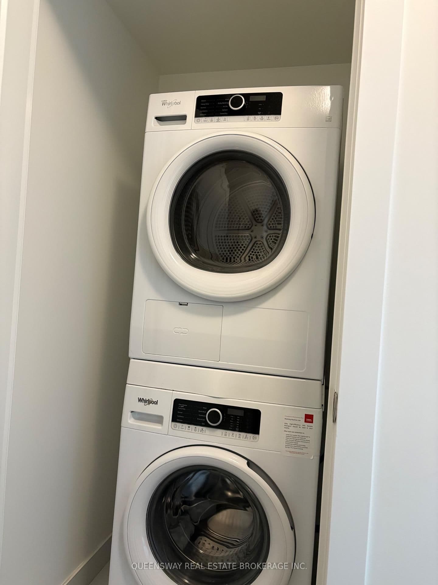 7 Mabelle Avenue, Unit 1504 thumbnail 17