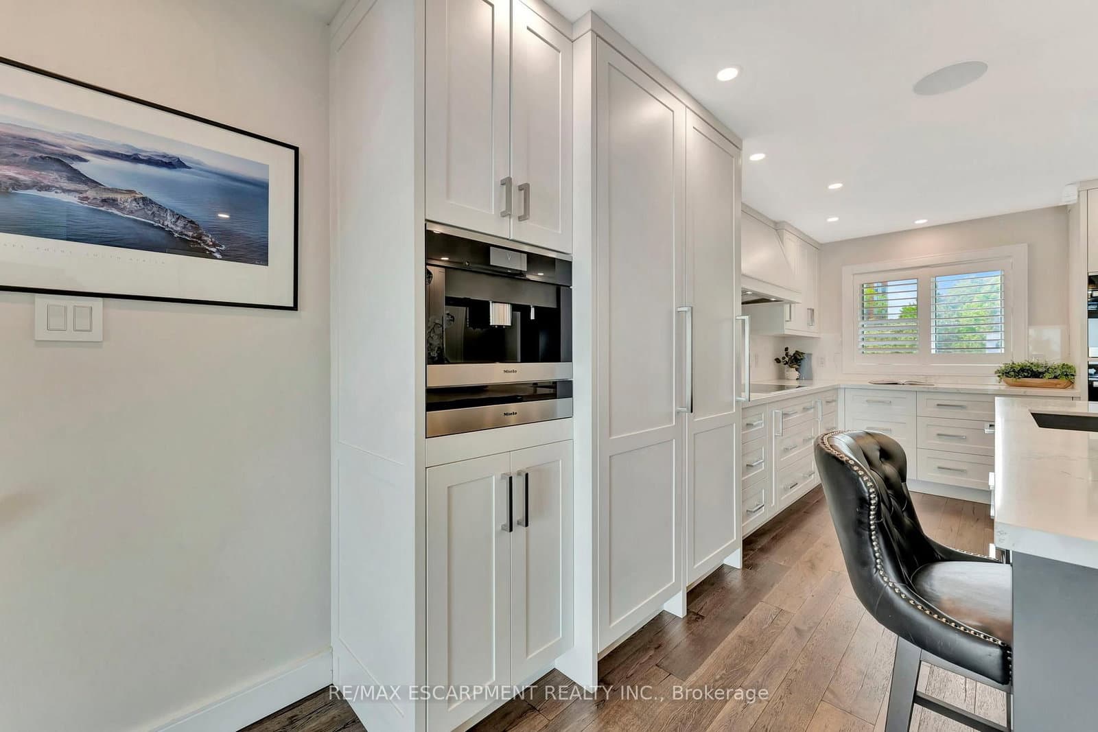 2136 Old Lakeshore Road, Unit 3 thumbnail 11