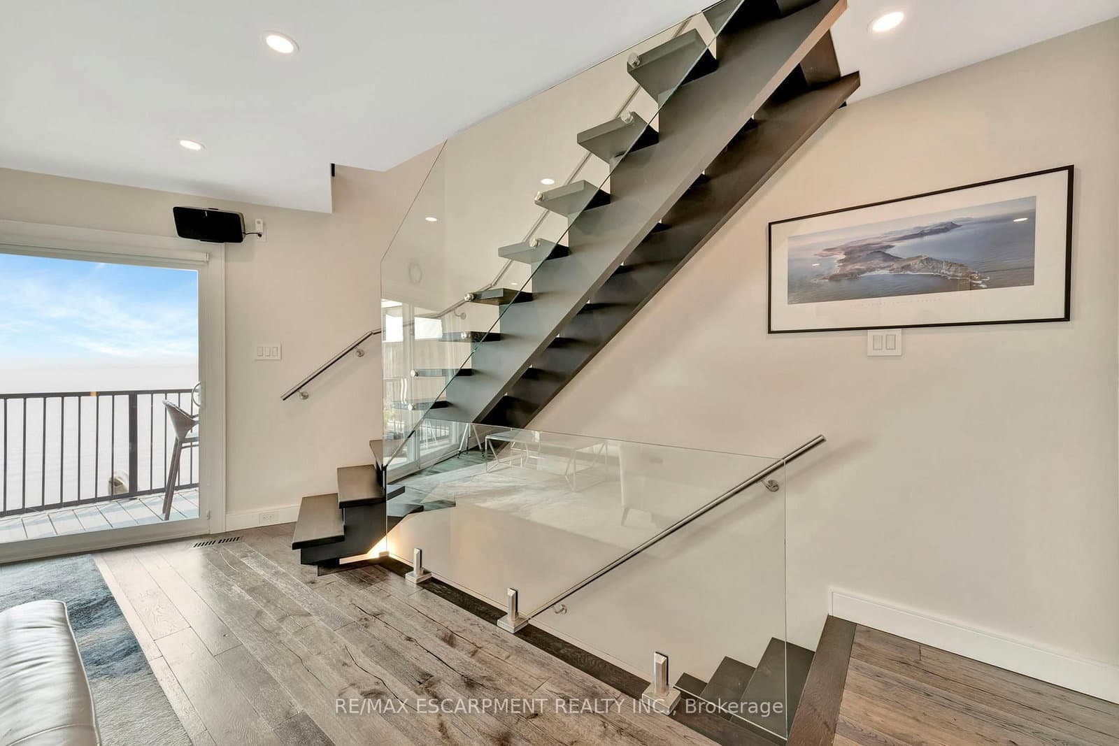 2136 Old Lakeshore Road, Unit 3 thumbnail 12