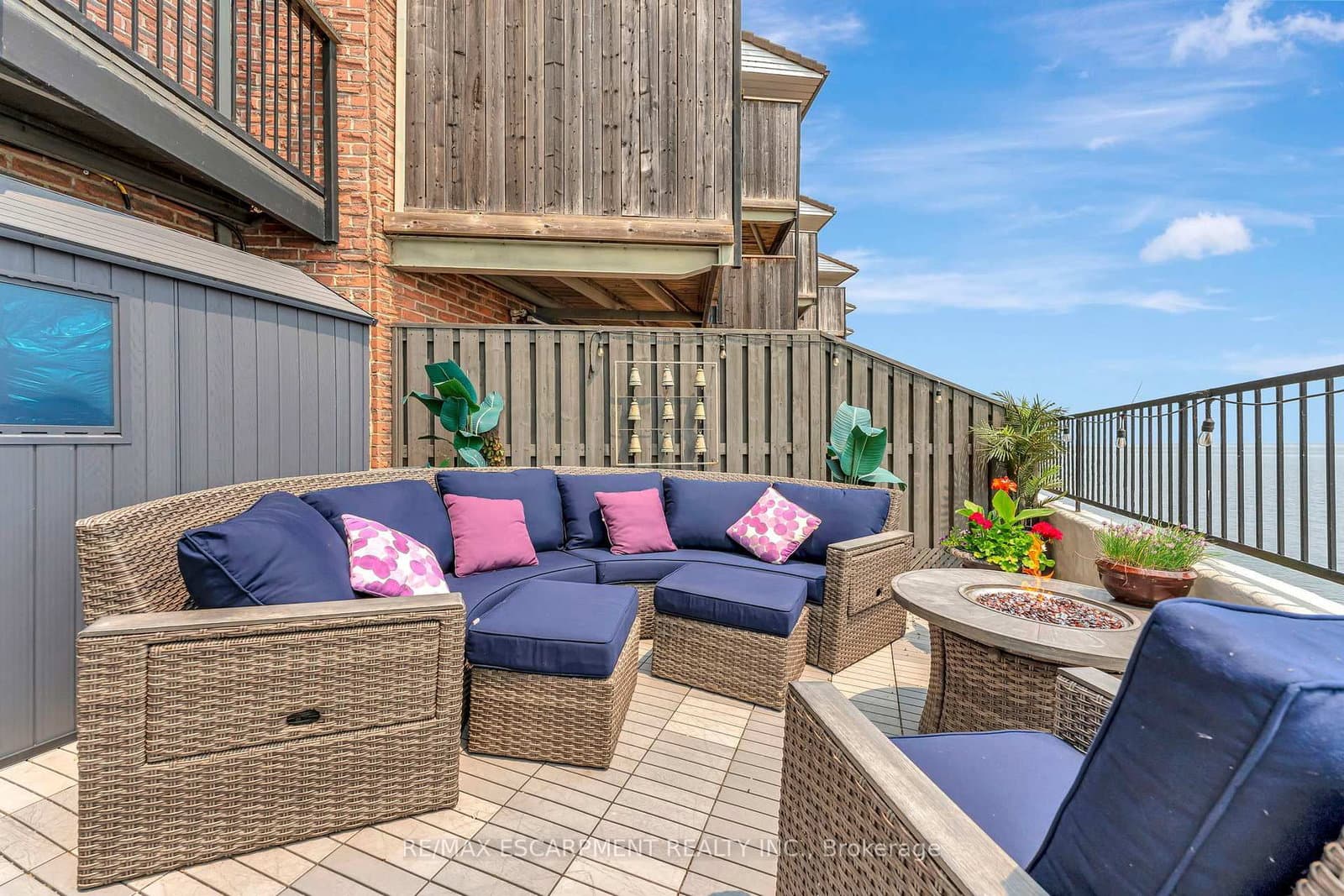 2136 Old Lakeshore Road, Unit 3 thumbnail 38