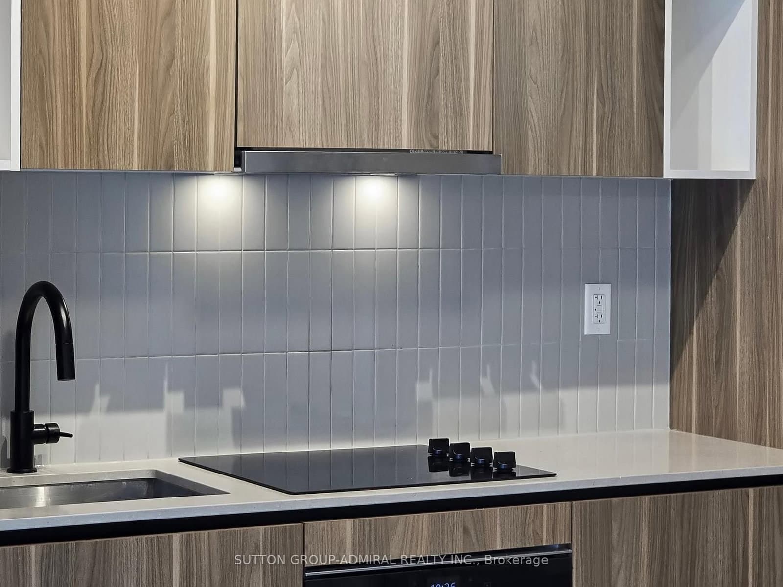 1285 DuPont Street, Unit 410 thumbnail 11
