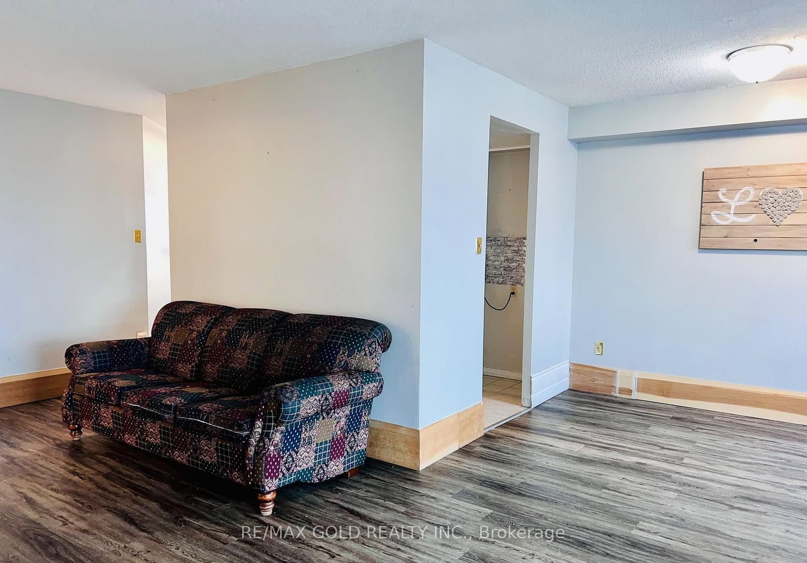 10 Malta Avenue, Unit 1504 thumbnail 11