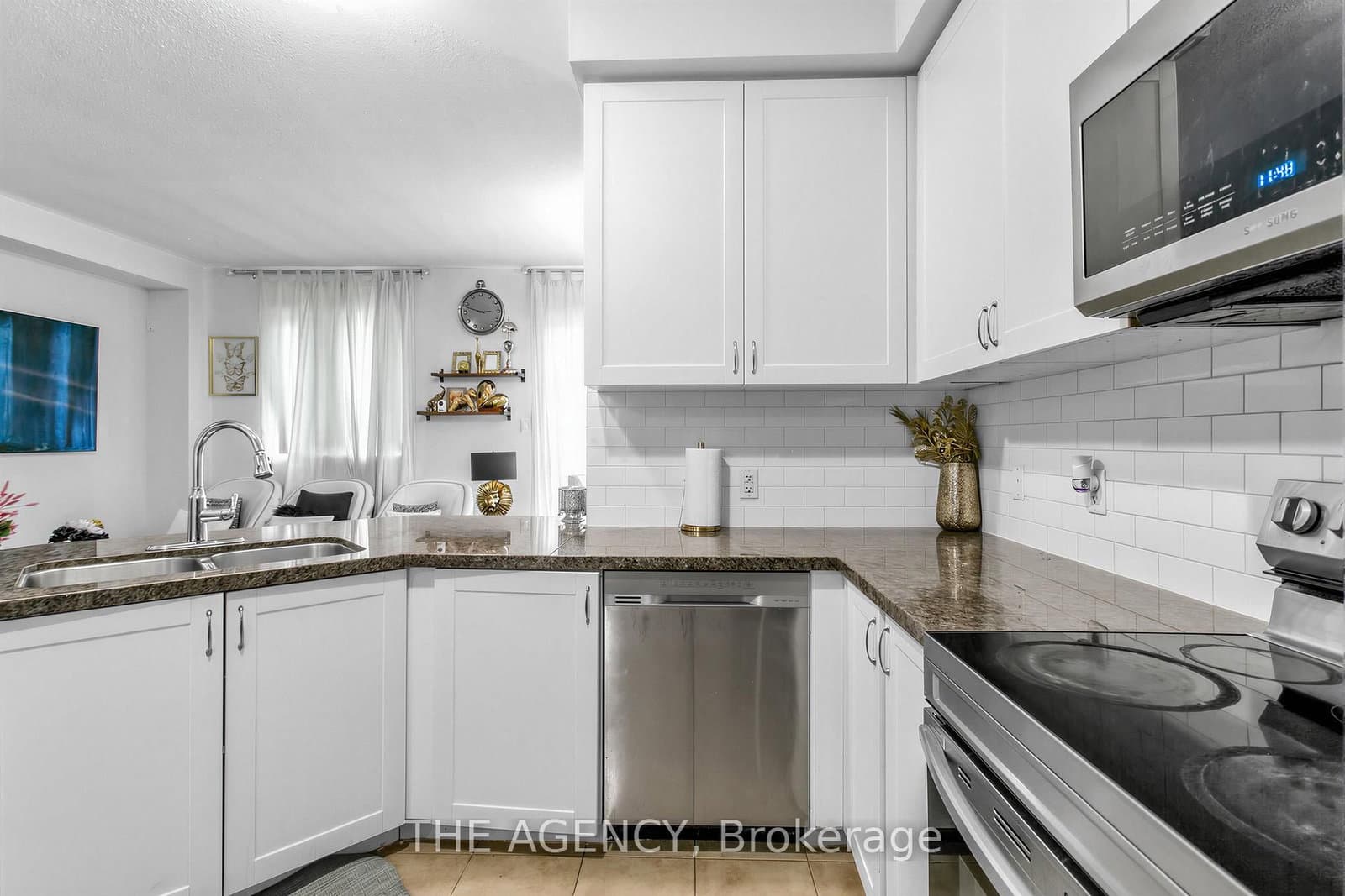 78 Honeyview Trail thumbnail 13