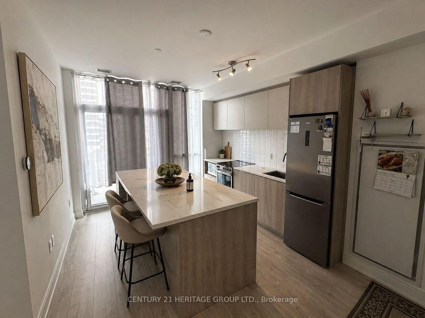 65 Annie Craig Drive, Unit 402 thumbnail 13