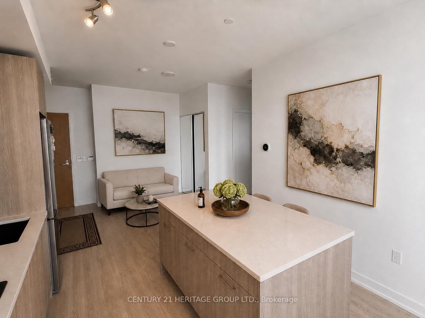 65 Annie Craig Drive, Unit 402 thumbnail 2
