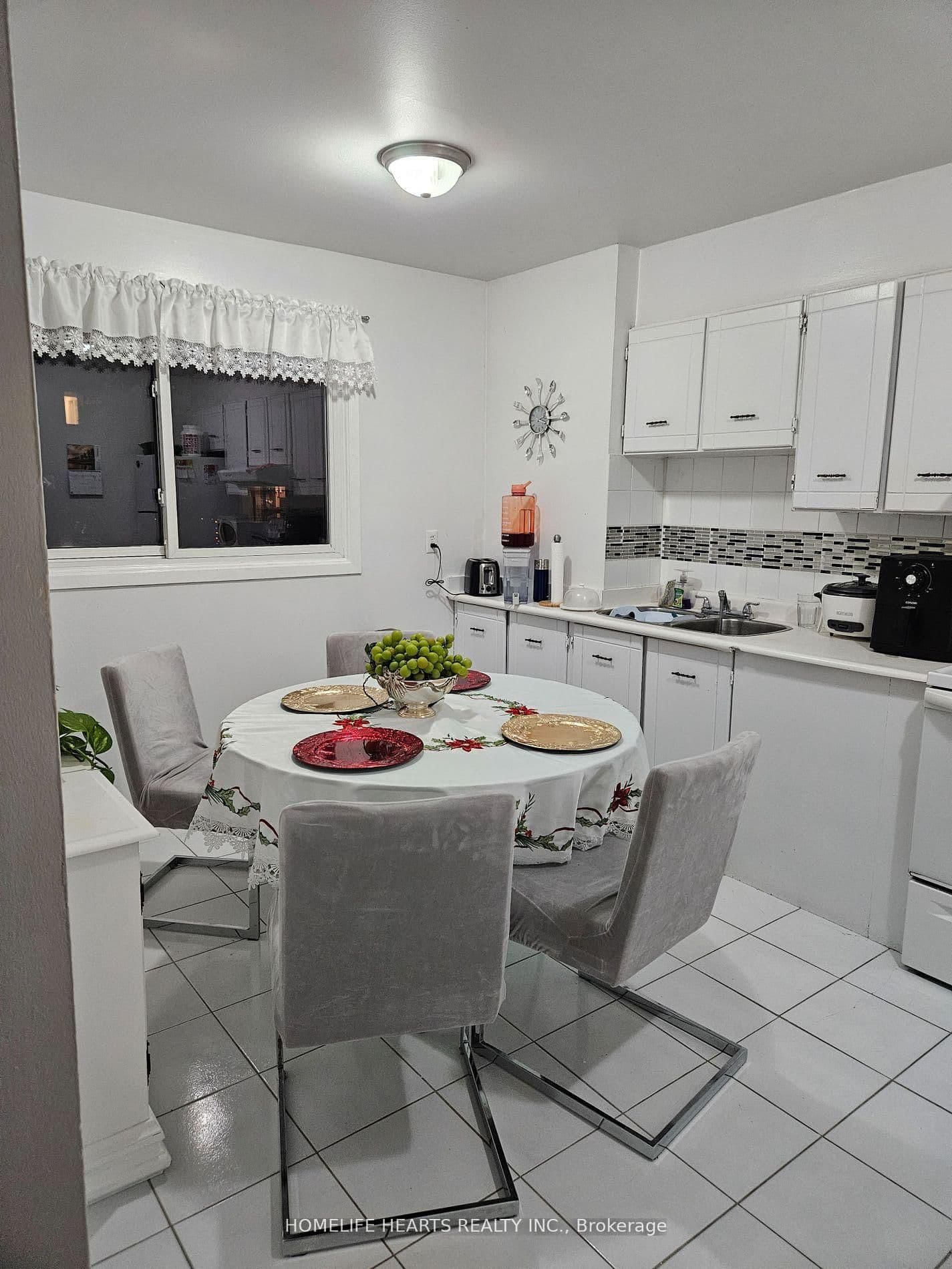 1051 Cedarglen Gate, Unit 7 thumbnail 11