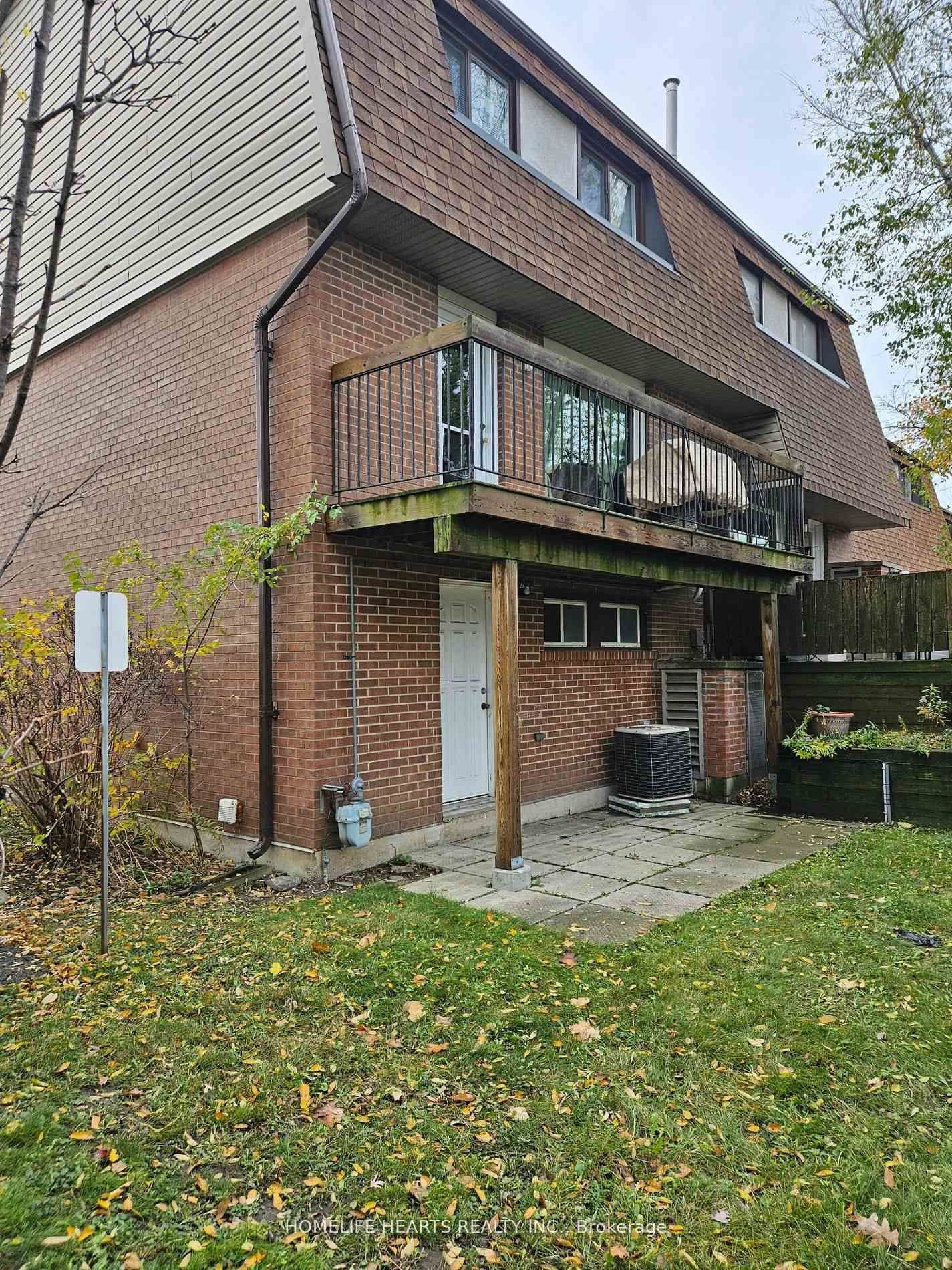 1051 Cedarglen Gate, Unit 7 thumbnail 2