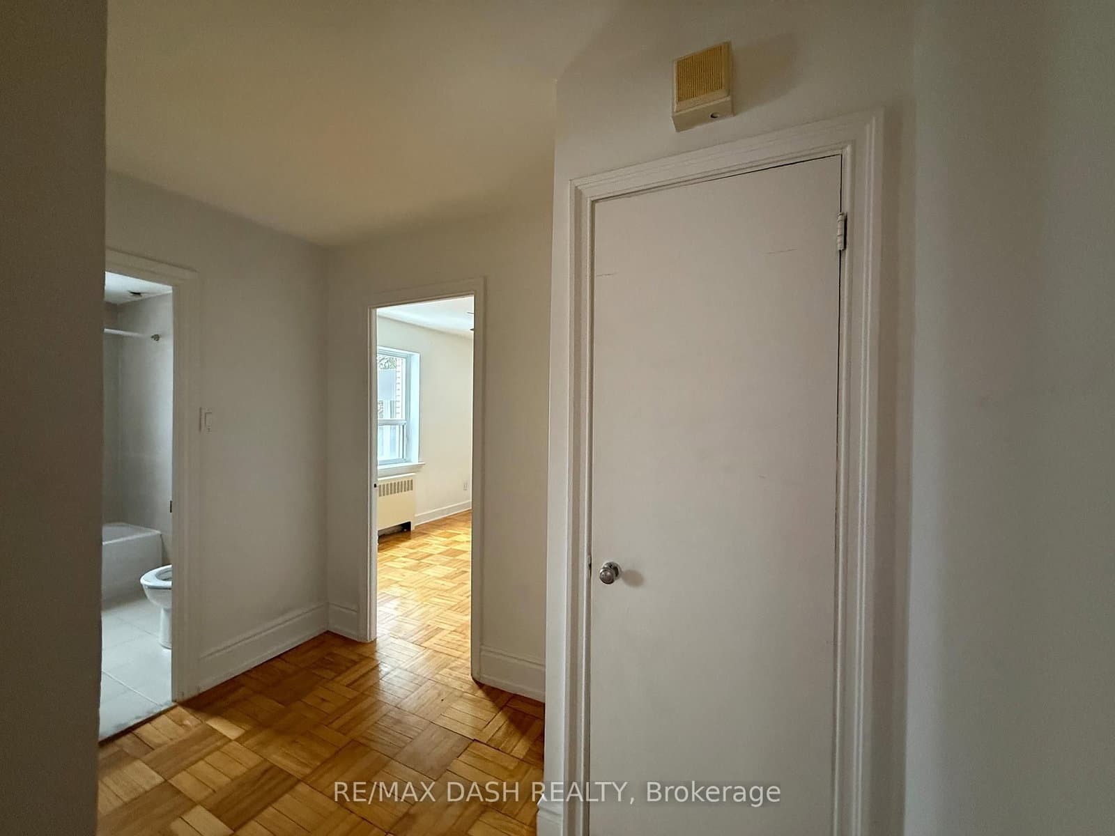 69 Old Mill Terrace, Unit 1 thumbnail 4