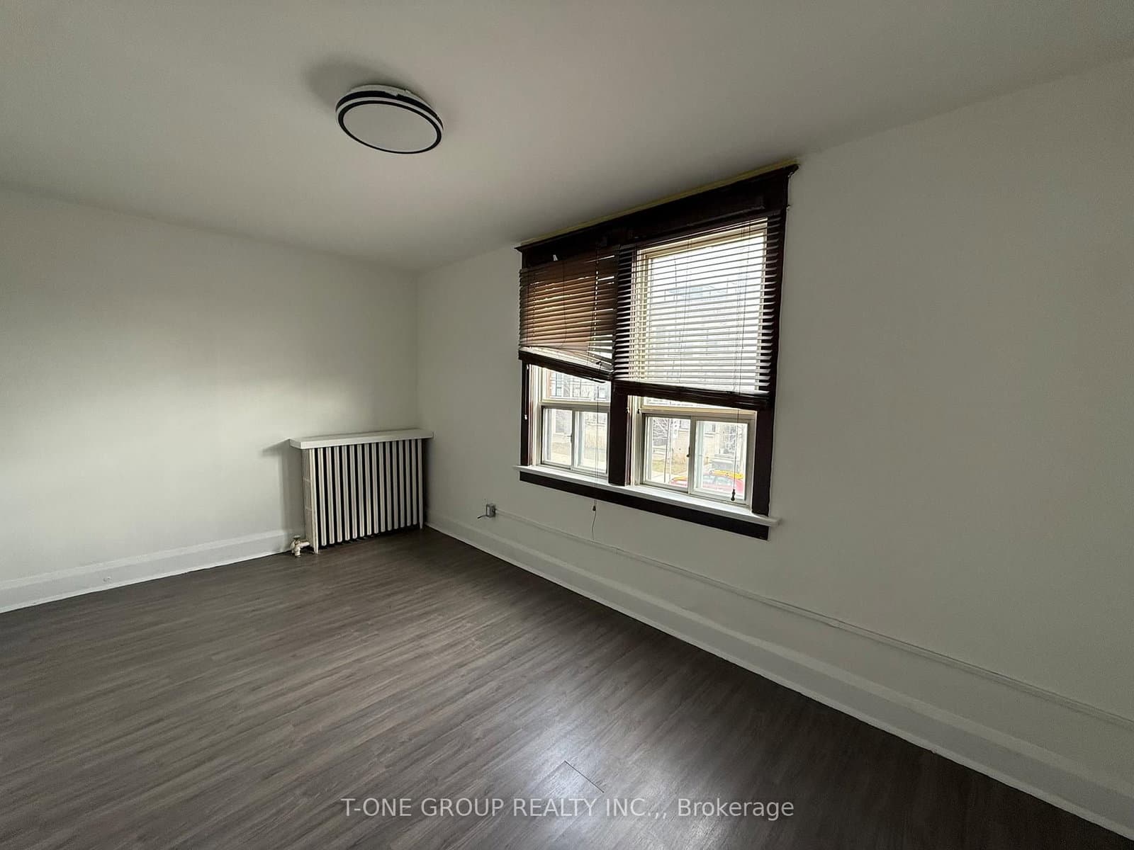 418 Royal York Road, Unit Unit 2 thumbnail 7