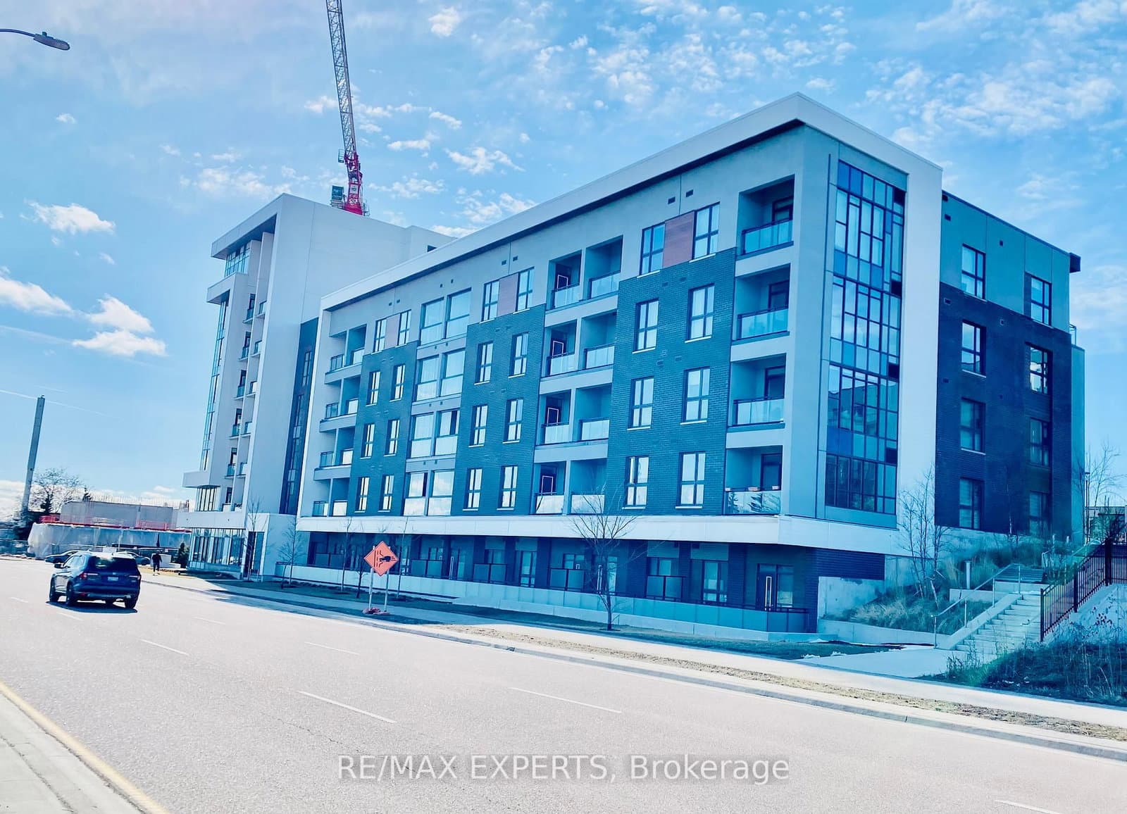 95 W Dundas Street W, Unit 206 thumbnail 23