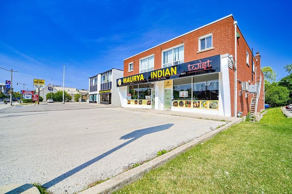 2307 - 2309 Lakeshore Road W - Image 1
