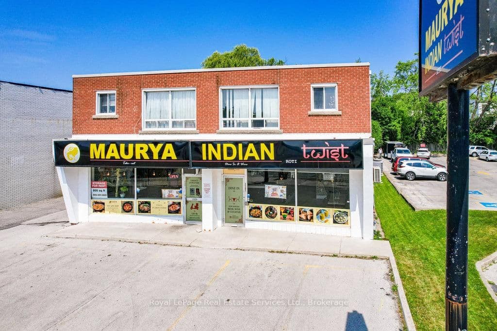 2307 - 2309 Lakeshore Road W thumbnail 16