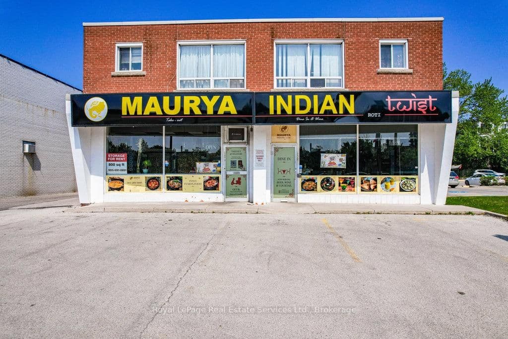 2307 - 2309 Lakeshore Road W thumbnail 18