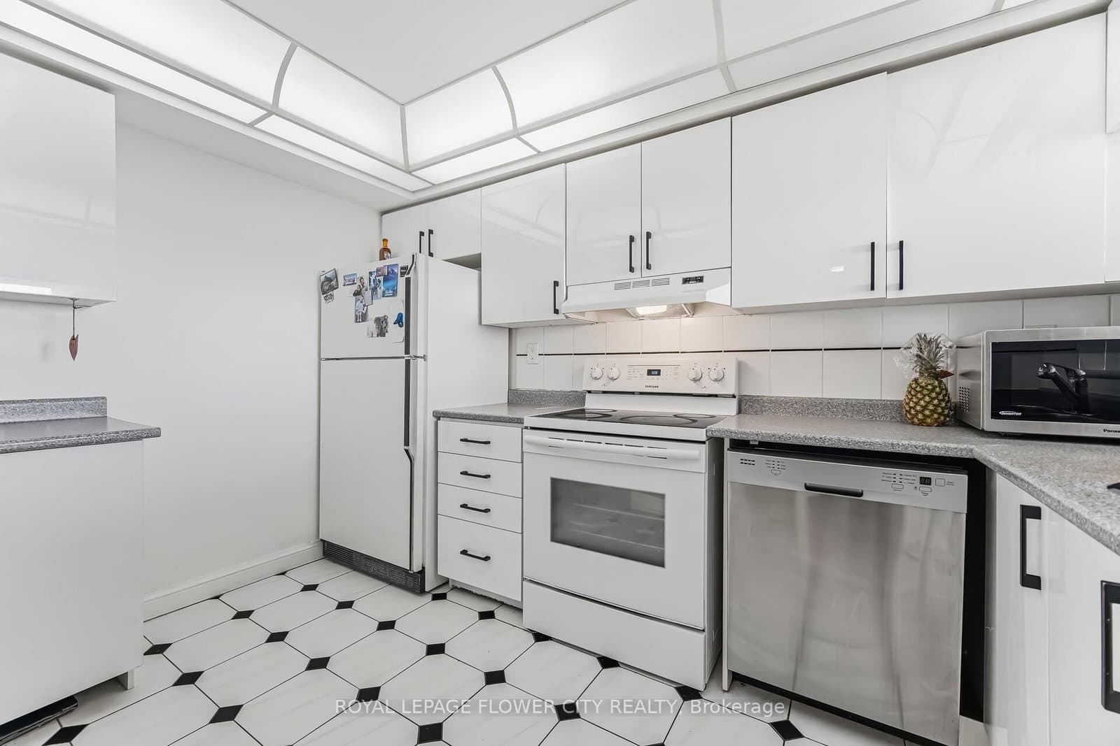 22 Hanover Road, Unit 2103 thumbnail 9