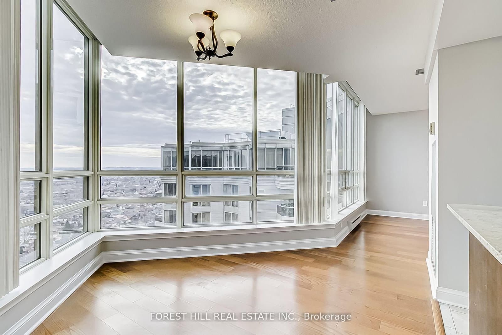 55 Kingsbridge Garden Circle, Unit PH7 thumbnail 12