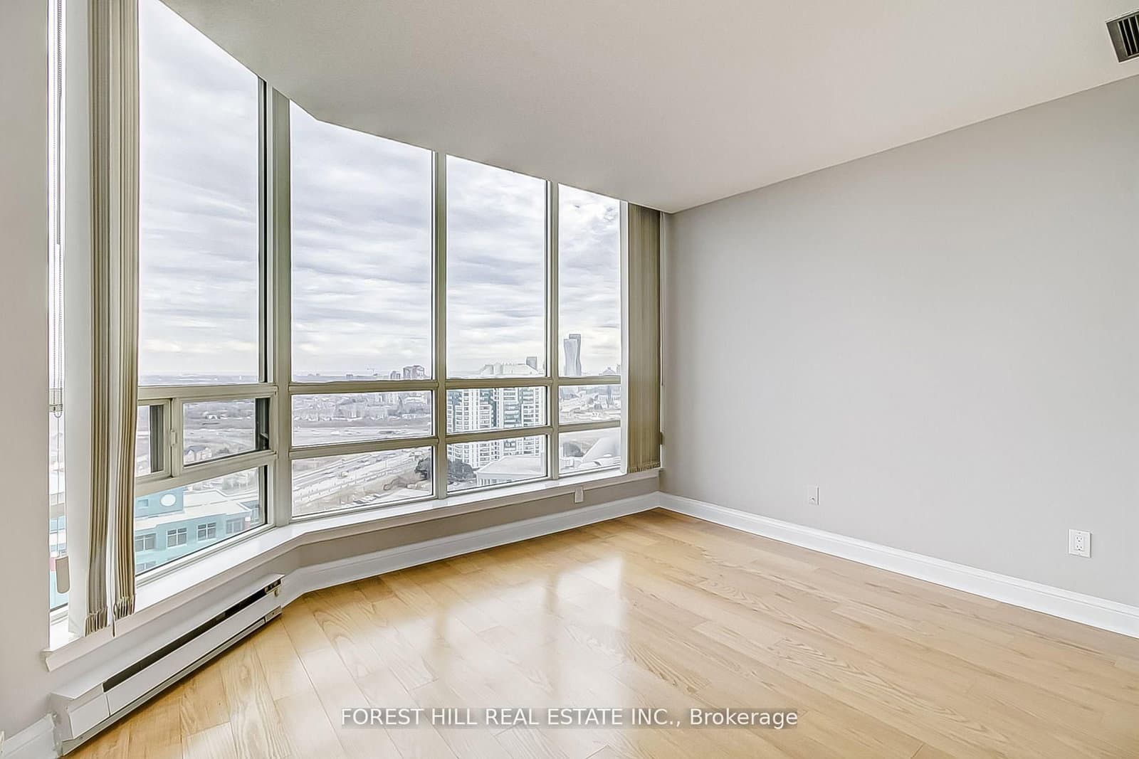 55 Kingsbridge Garden Circle, Unit PH7 thumbnail 16