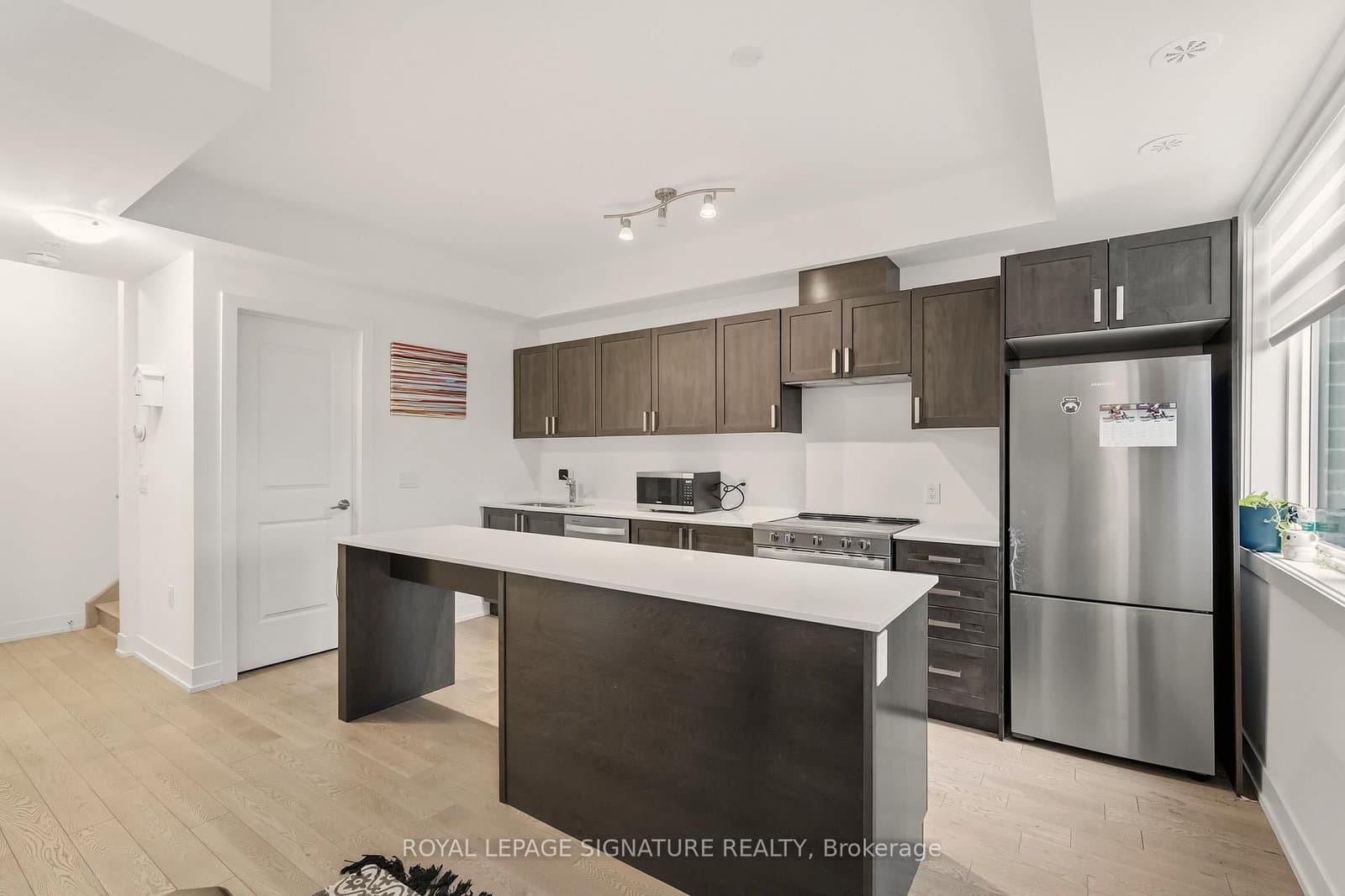 1062 Douglas McCurdy Common, Unit 227 thumbnail 8
