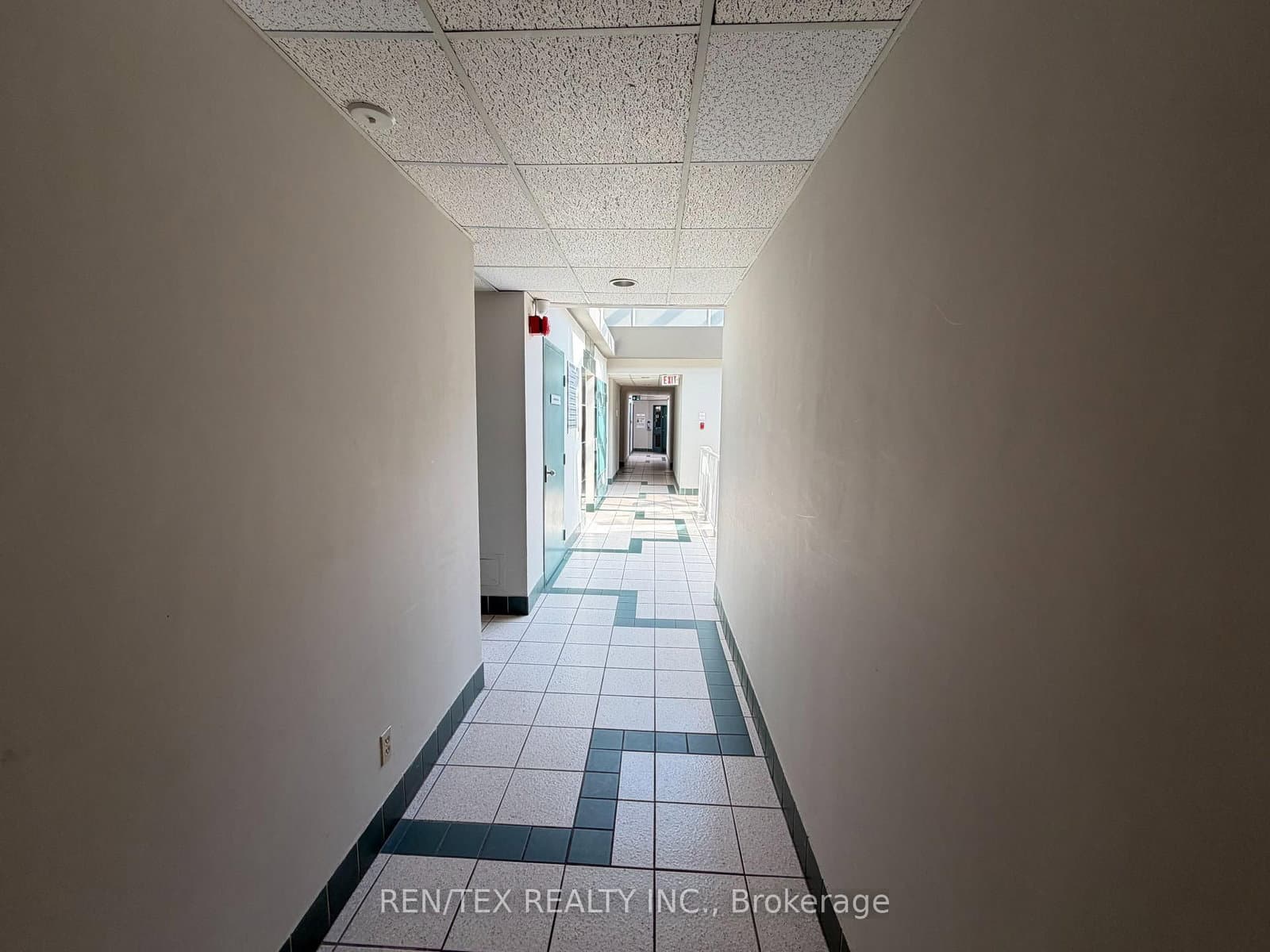3427 Derry Rd E, Unit 202 thumbnail 6
