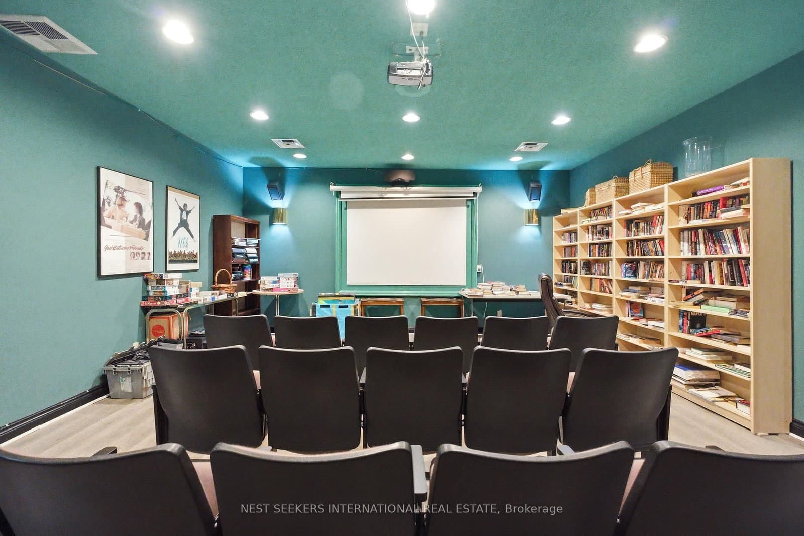 880 Dundas Street W, Unit 1604 thumbnail 26