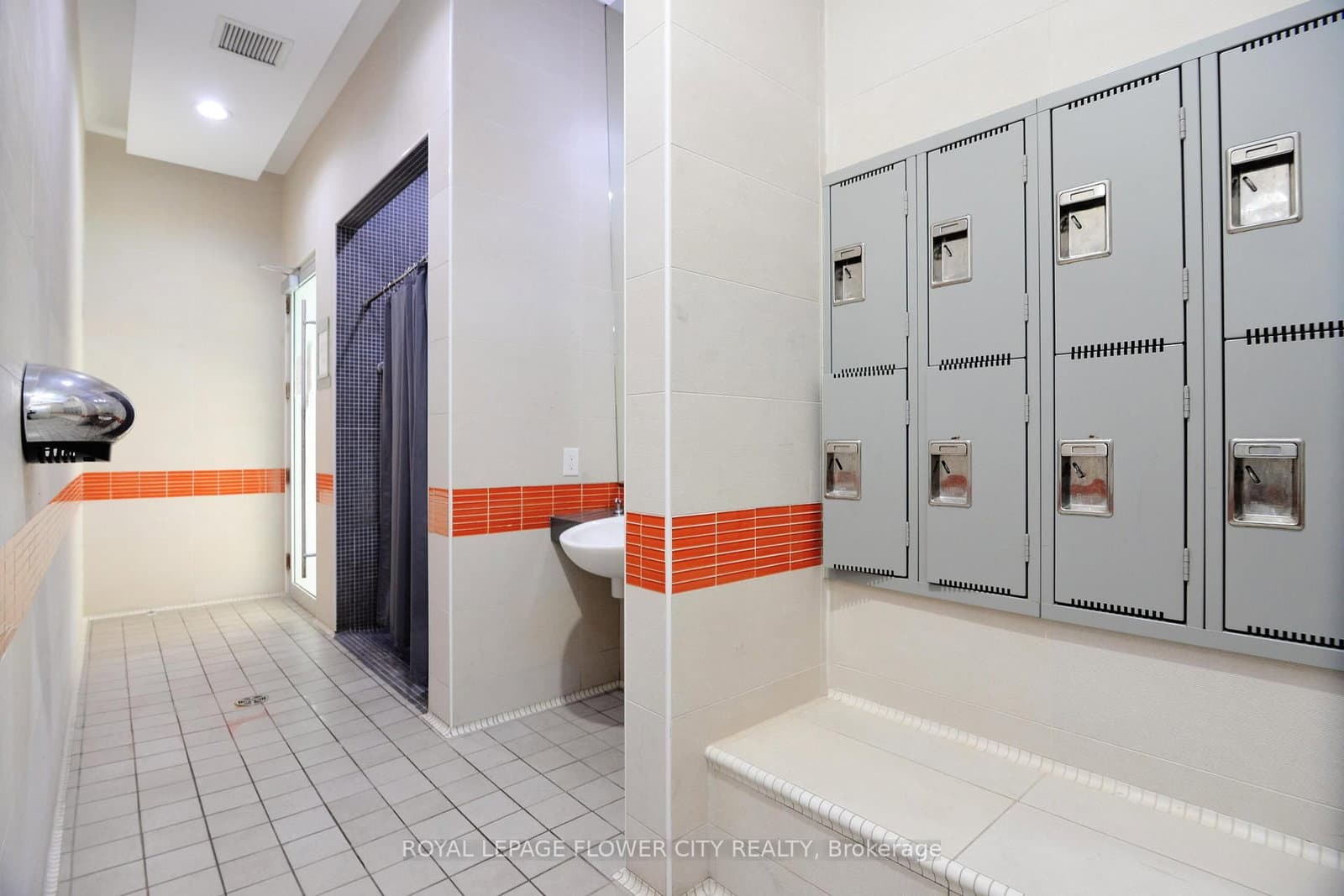 330 Burnhamthorpe Road W, Unit 1902 thumbnail 40