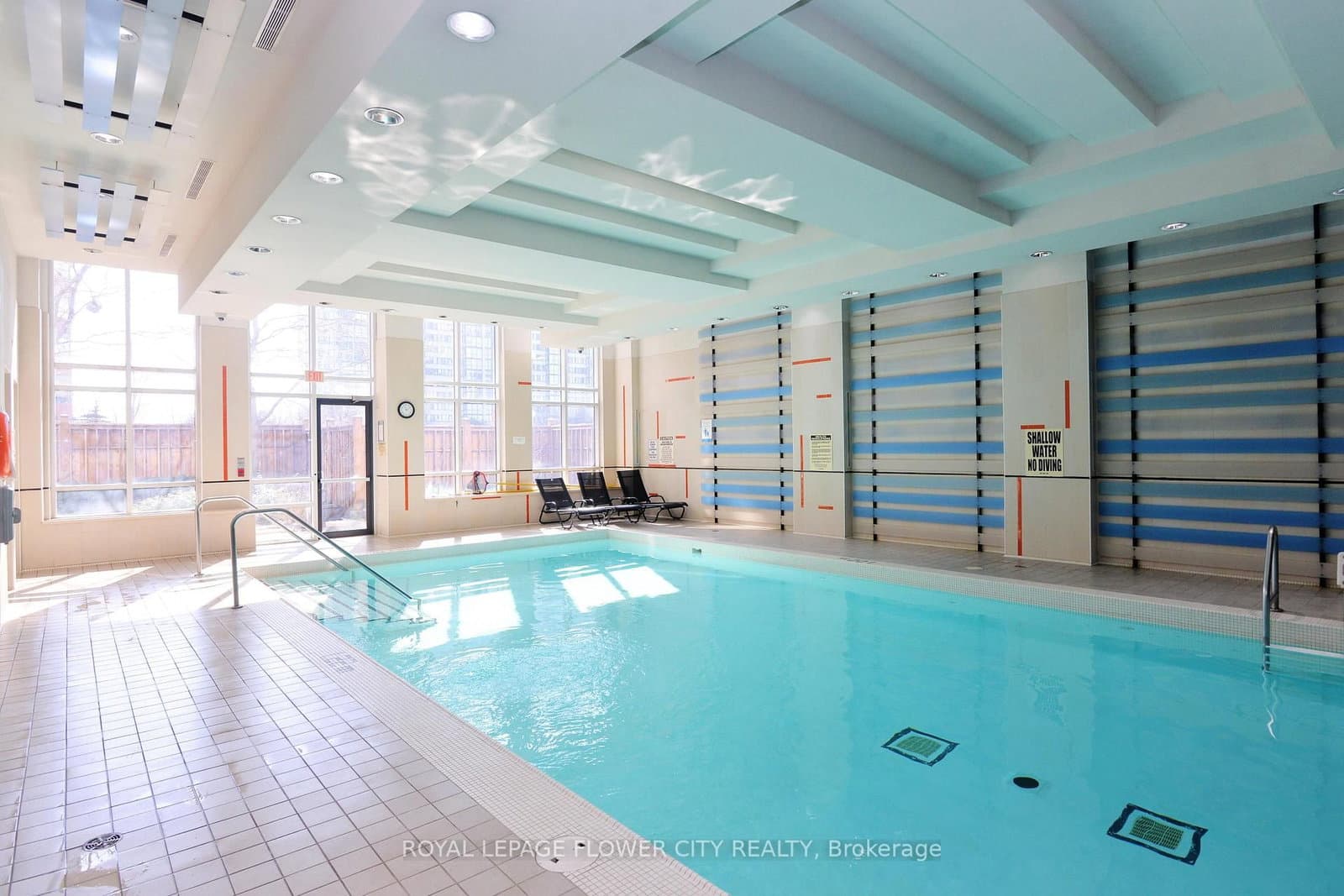 330 Burnhamthorpe Road W, Unit 1902 thumbnail 41