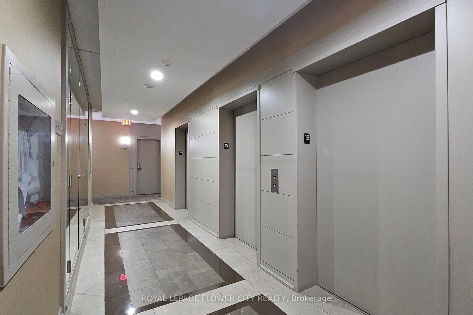 330 Burnhamthorpe Road W, Unit 1902 thumbnail 5
