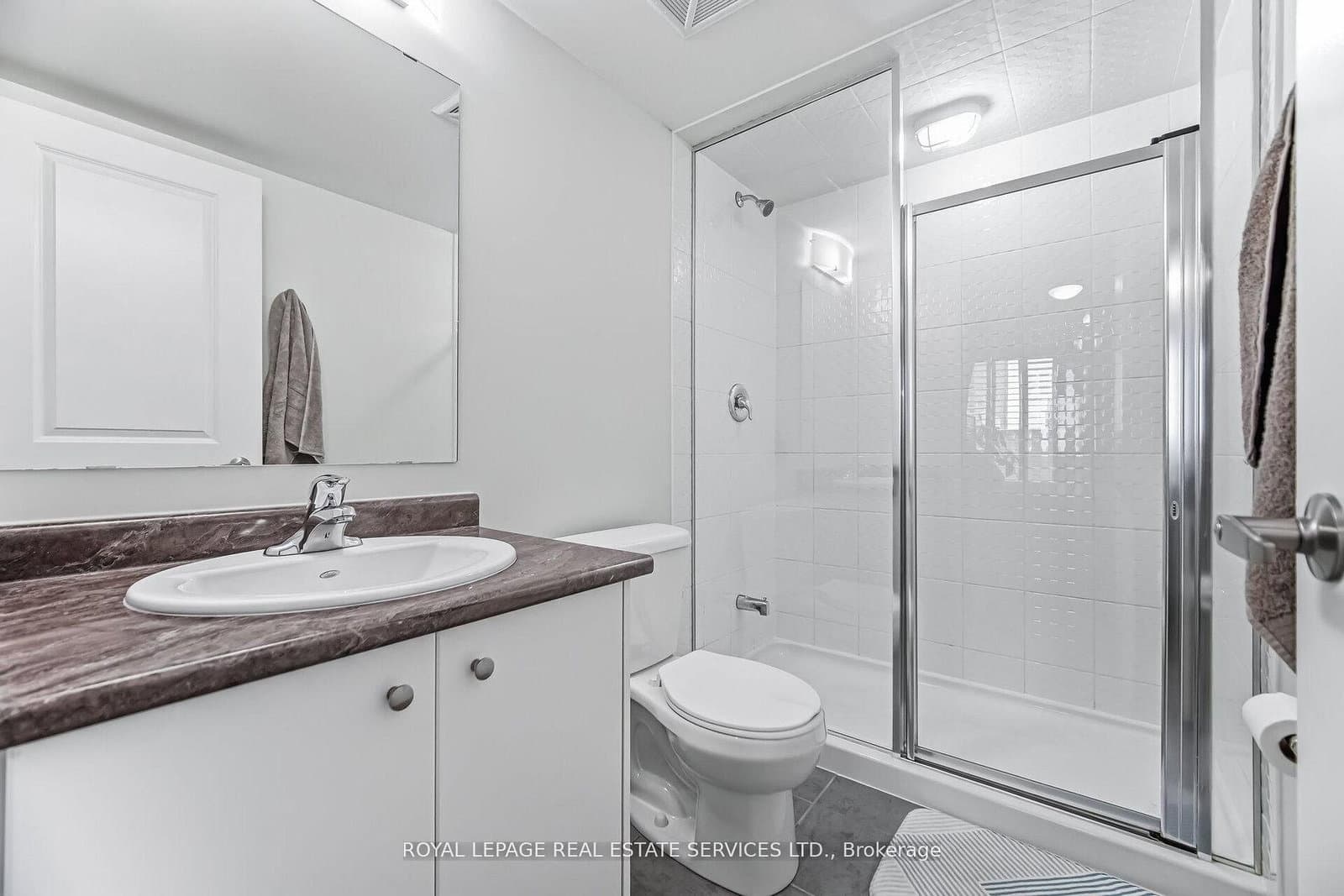 8 Drummond Street, Unit 402 thumbnail 20