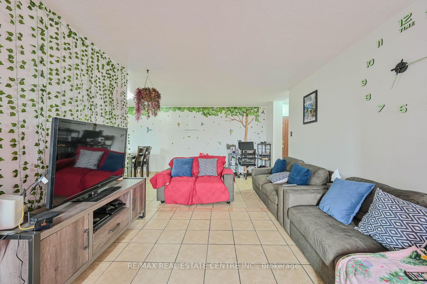 21 Knightsbridge Road, Unit 403 thumbnail 12