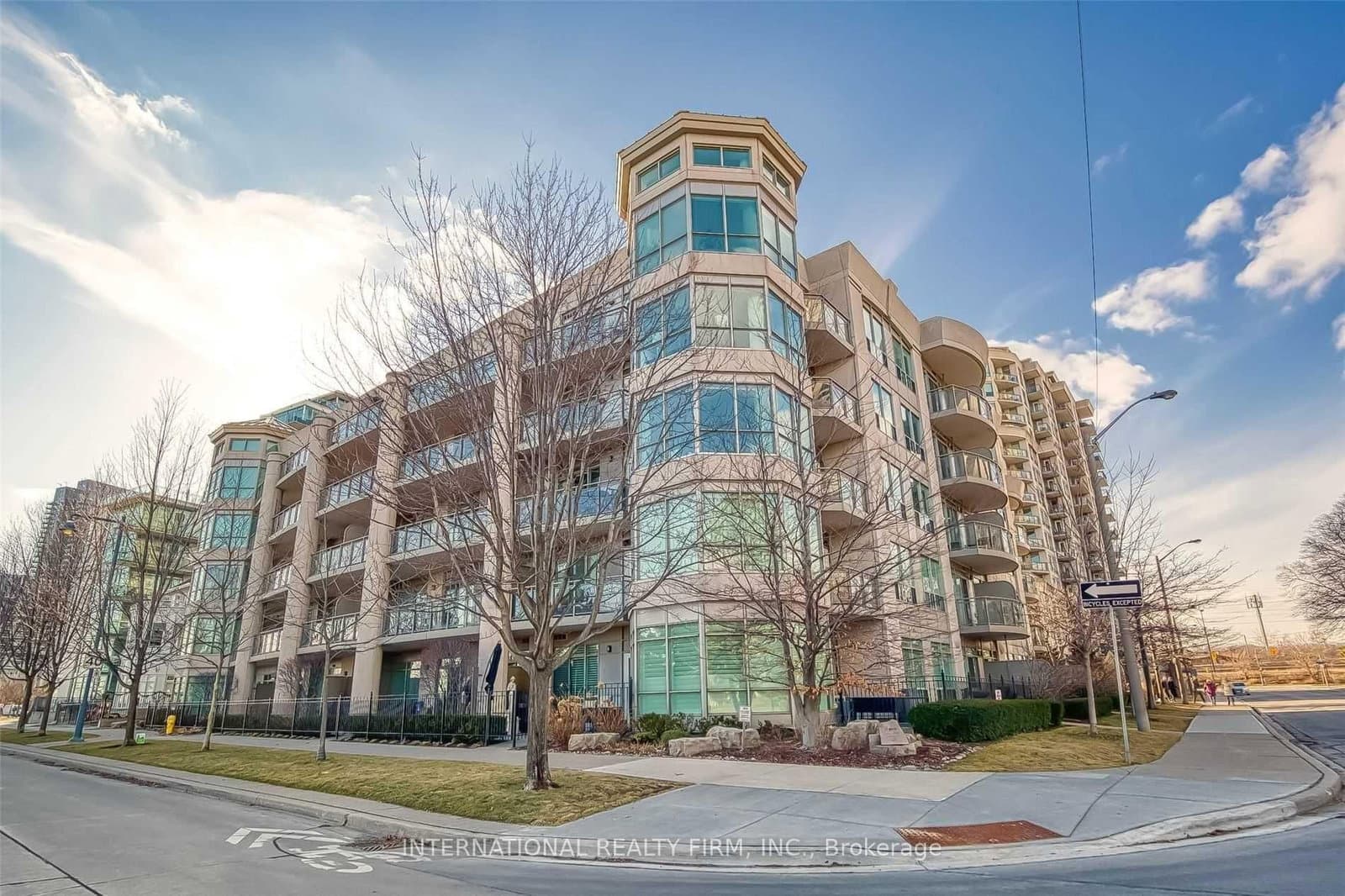 80 Palace Pier Court, Unit PH502 - Image 1