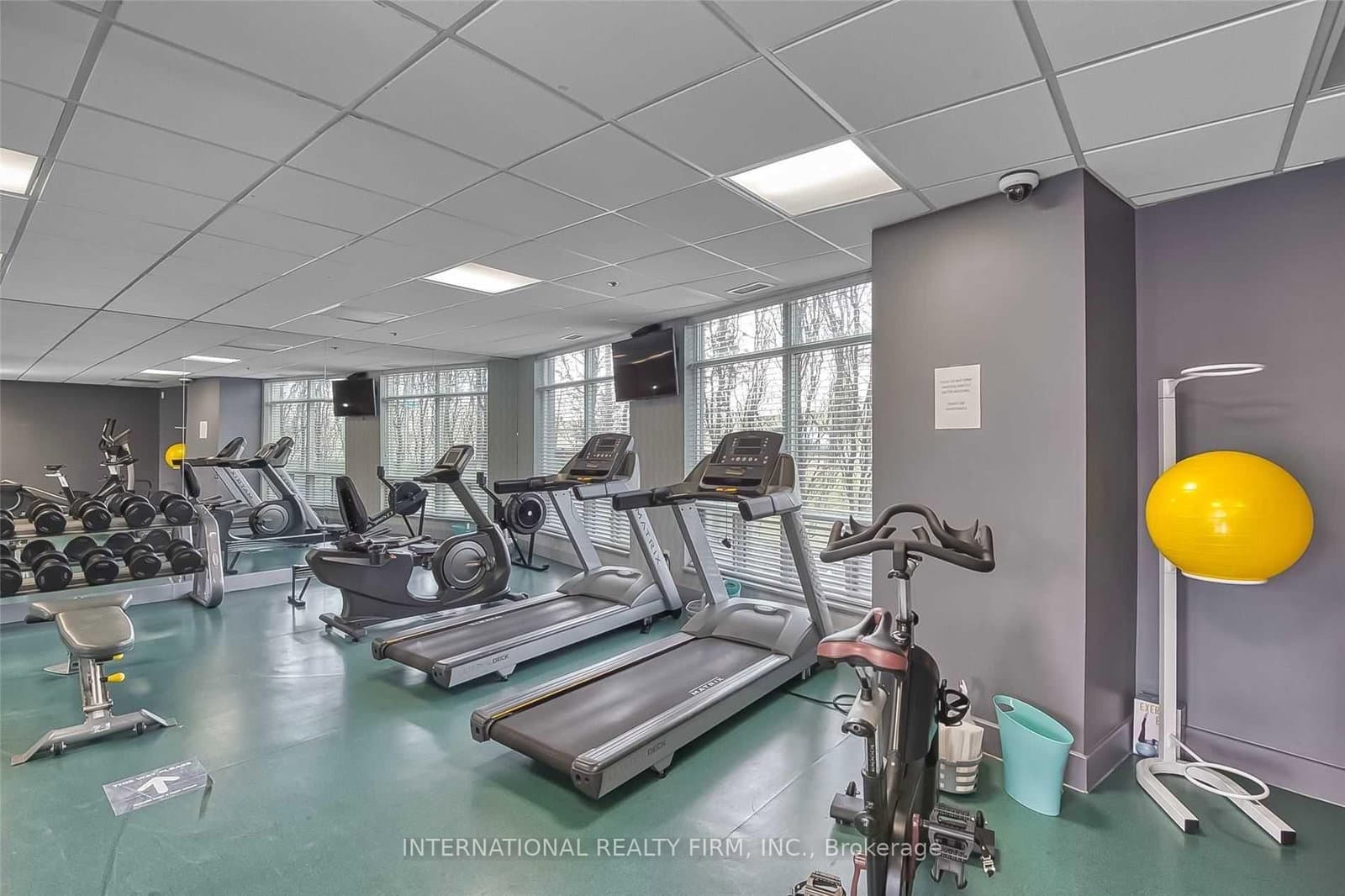 80 Palace Pier Court, Unit PH502 thumbnail 17