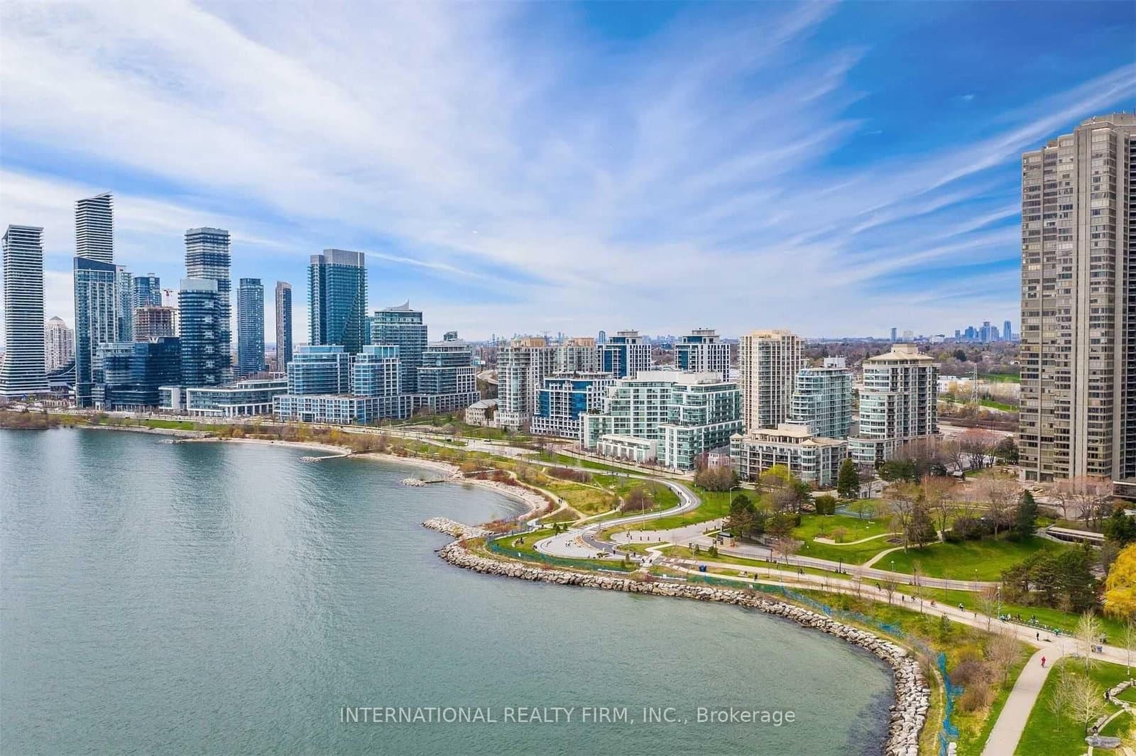 80 Palace Pier Court, Unit PH502 thumbnail 19