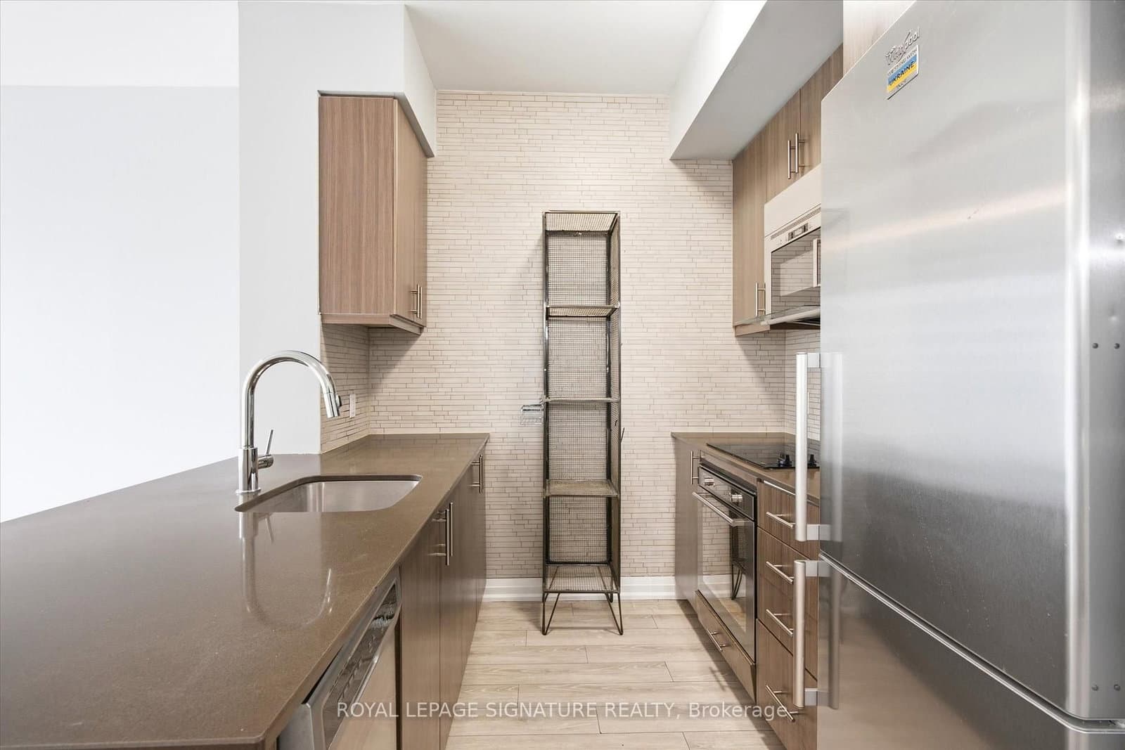 6 Eva Road, Unit GL5 thumbnail 3