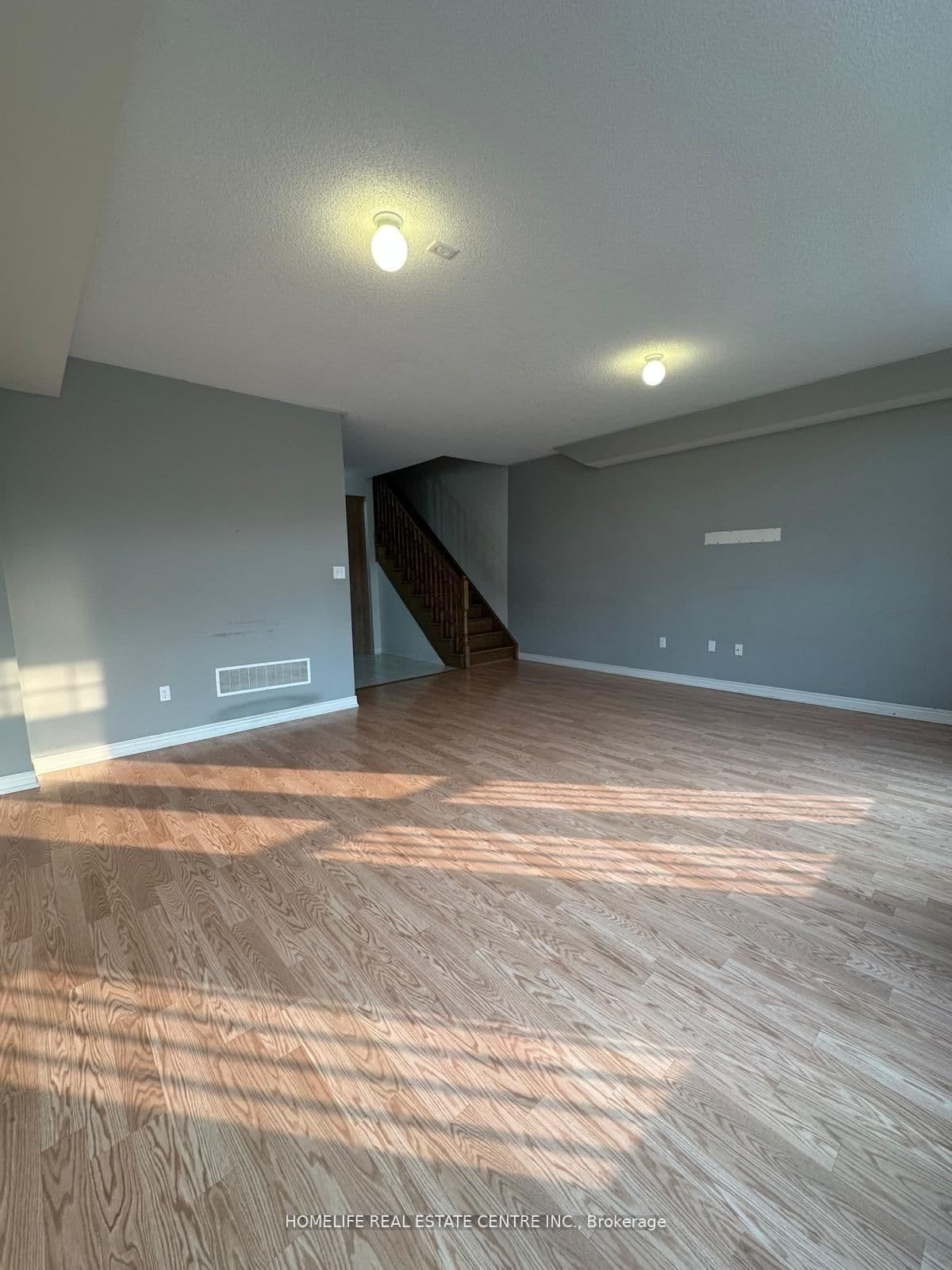 139 Inspire Boulevard thumbnail 17