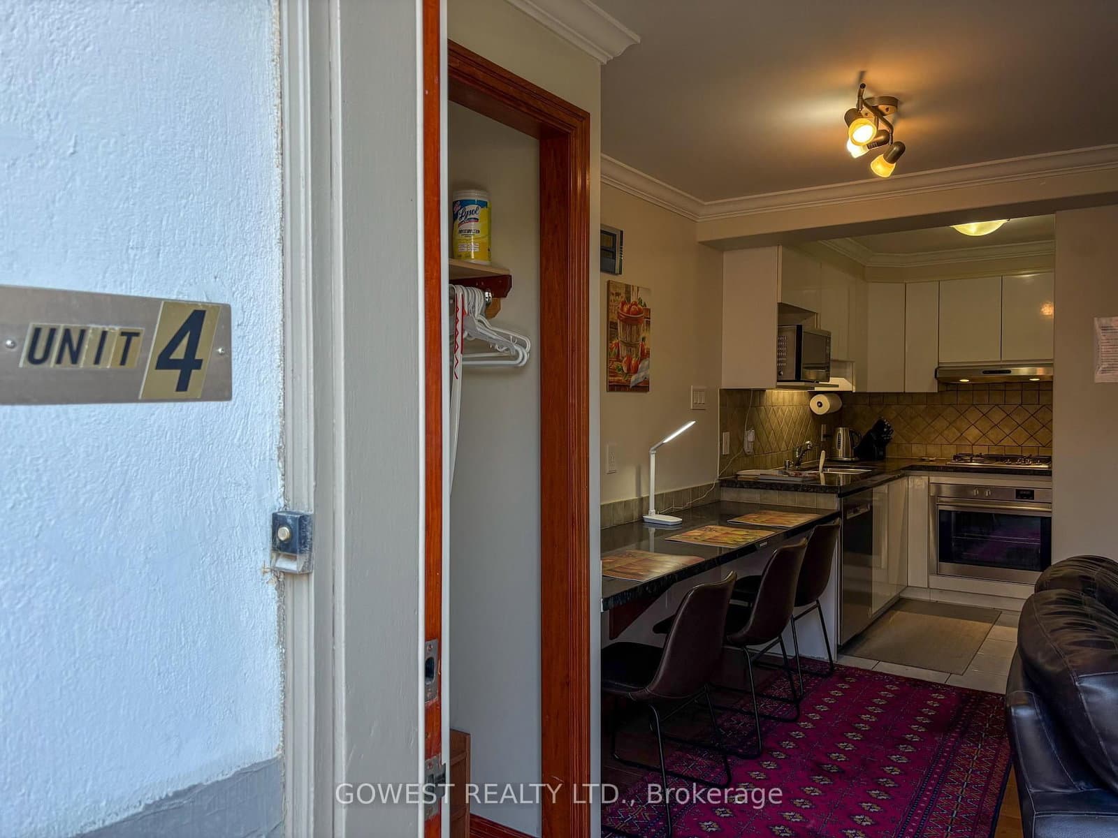 20 Glen Gordon Road, Unit 4 thumbnail 2