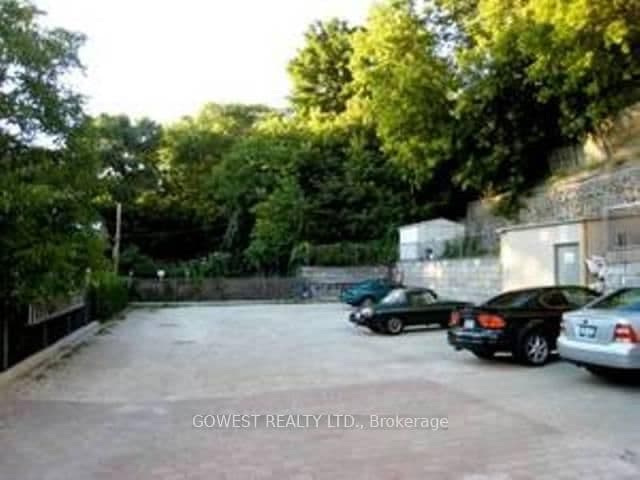 20 Glen Gordon Road, Unit 4 thumbnail 25