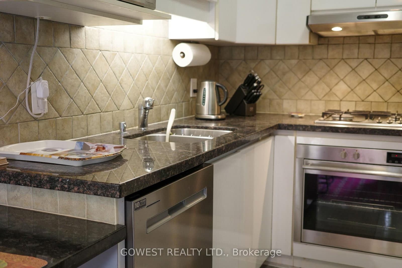 20 Glen Gordon Road, Unit 4 thumbnail 7