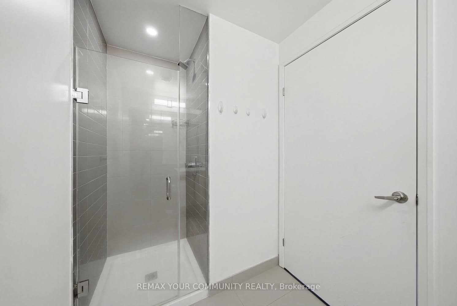 30 Gibbs Road, Unit 3107 thumbnail 35
